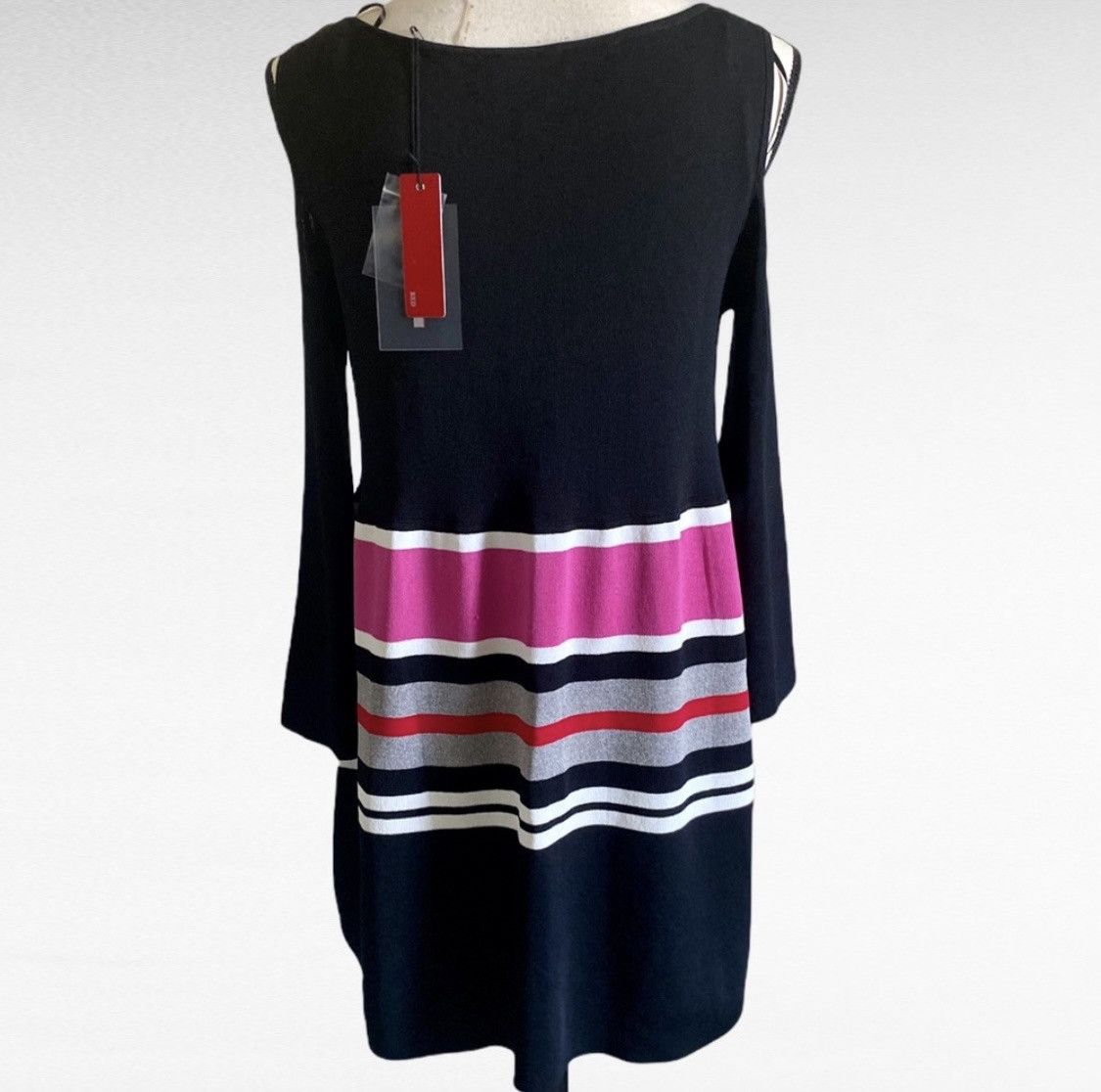 Other LONG BELL SLEEVE COLD SHOULDER MINI DRESS Size M / US 6-8 / IT 42-44 - 7 Thumbnail