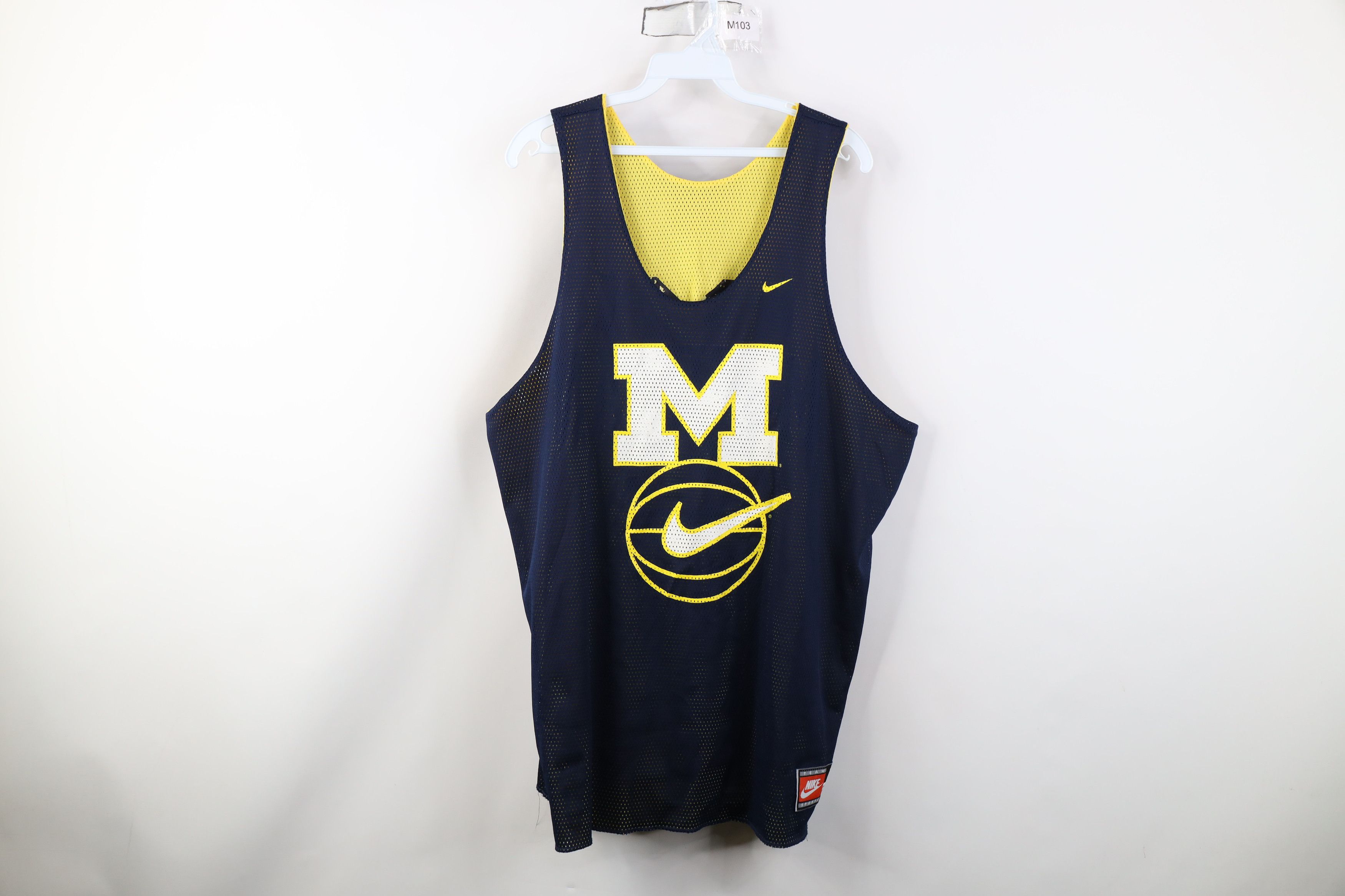 Nike Vintage 90s Nike Reversible University of Michigan Jersey Size US XL / EU 56 / 4 - 1 Thumbnail