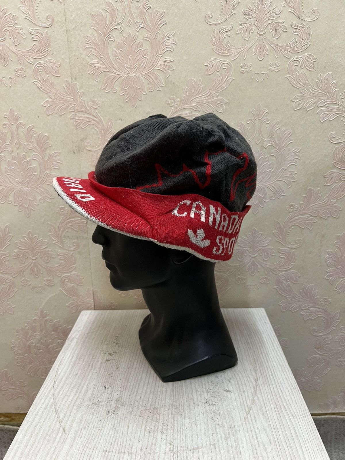Vintage Vintage Canada Sports Beanie Hats Size ONE SIZE - 3 Thumbnail
