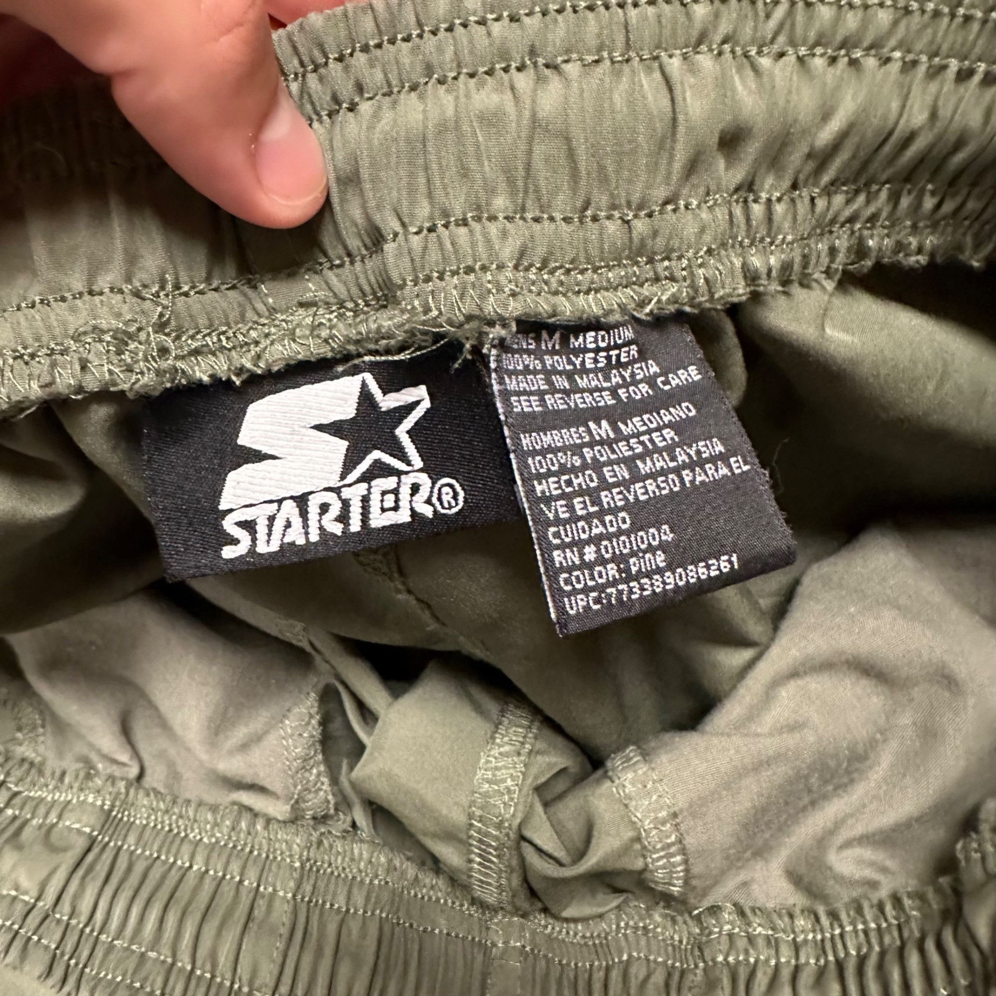 Starter × Vintage Vintage 90s Starter Olive Green Nylon Drawstring Shorts Size US 32 / EU 48 - 2 Thumbnail