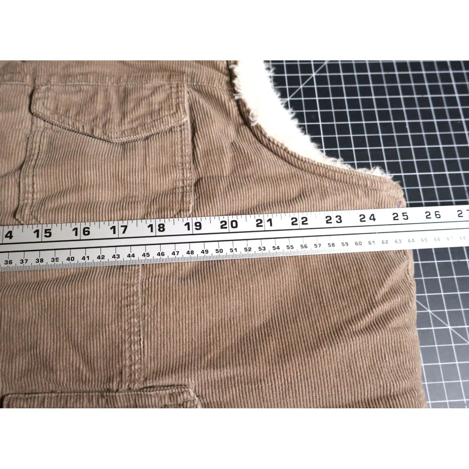 Vintage Guide Series Corduroy Vest Women 2XL Brown Zip Up Sherpa Lined Insulated Casual Bomber Jacket Style 90s Biker Outdoor Womens Size XXL / US 16-18 / IT 52-54 - 5 Thumbnail