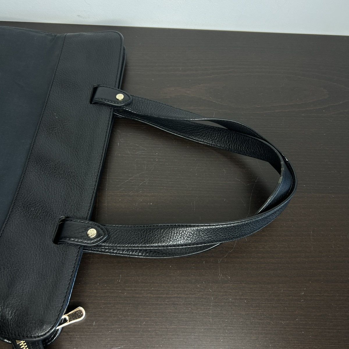 Burberry × Designer Burberry Big Shoulder Tote Back Tonal Embroidered Bag Size ONE SIZE - 8 Thumbnail