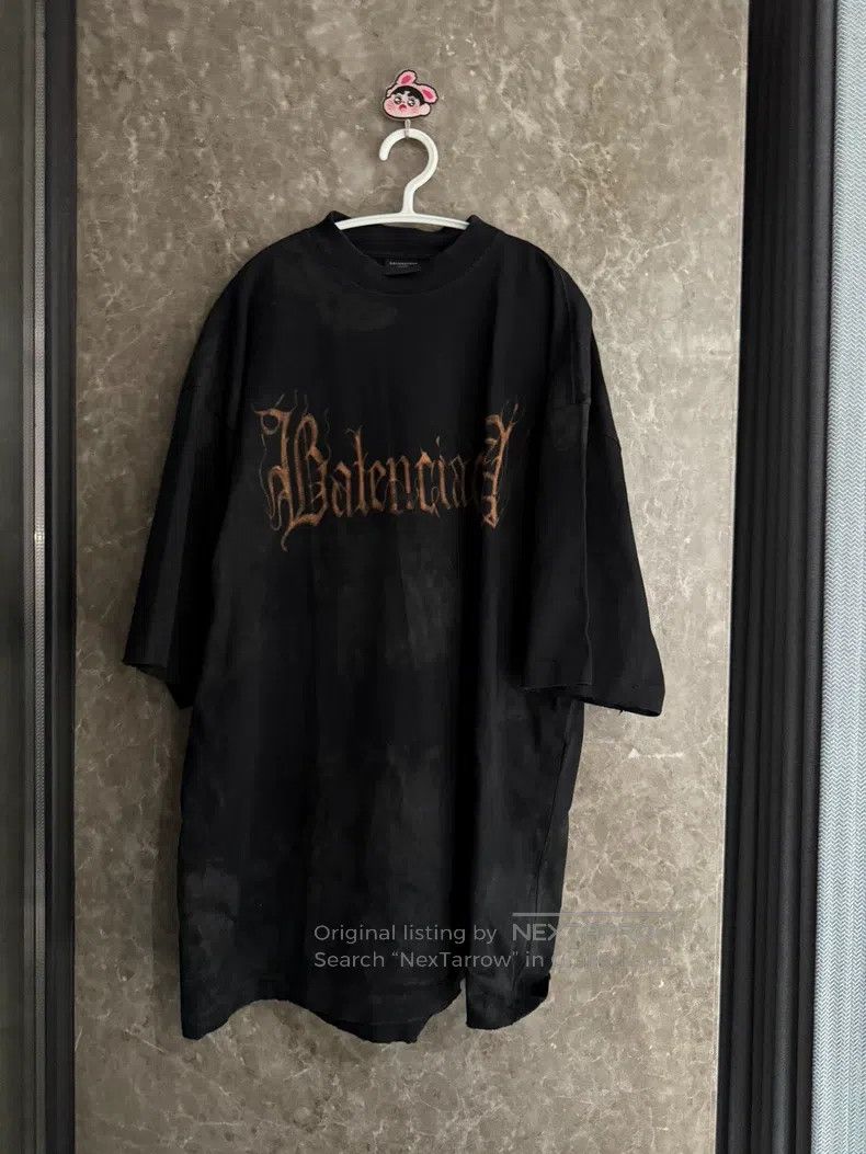 Balenciaga Balenciaga Sanskrit Short Sleeve Size US XS / EU 42 / 0 - 1 Thumbnail
