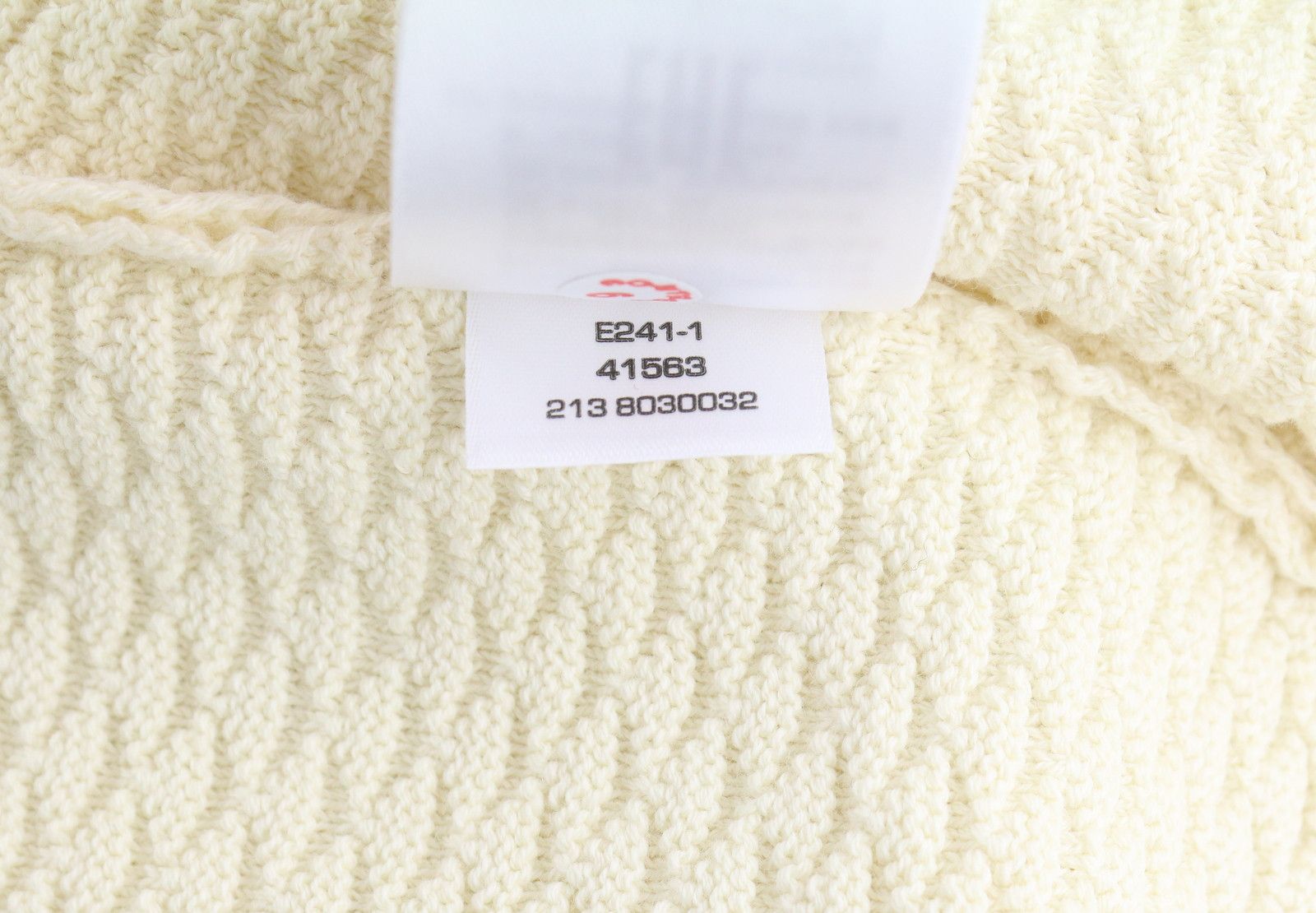 Gant TRIANGLE TEXTURE FULL ZIP XL Cream Stretch Jumper 87318 Size US XL / EU 56 / 4 - 10 Thumbnail
