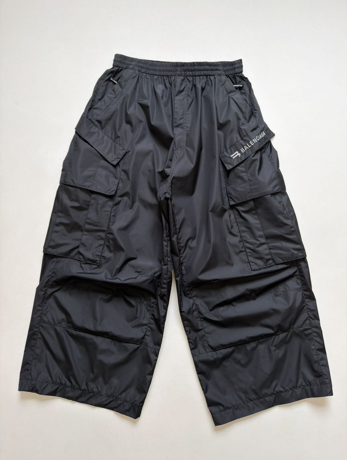 Balenciaga 2021 Black Nylon Technical Cargo Pants Size US 32 / EU 48 - 1 Thumbnail