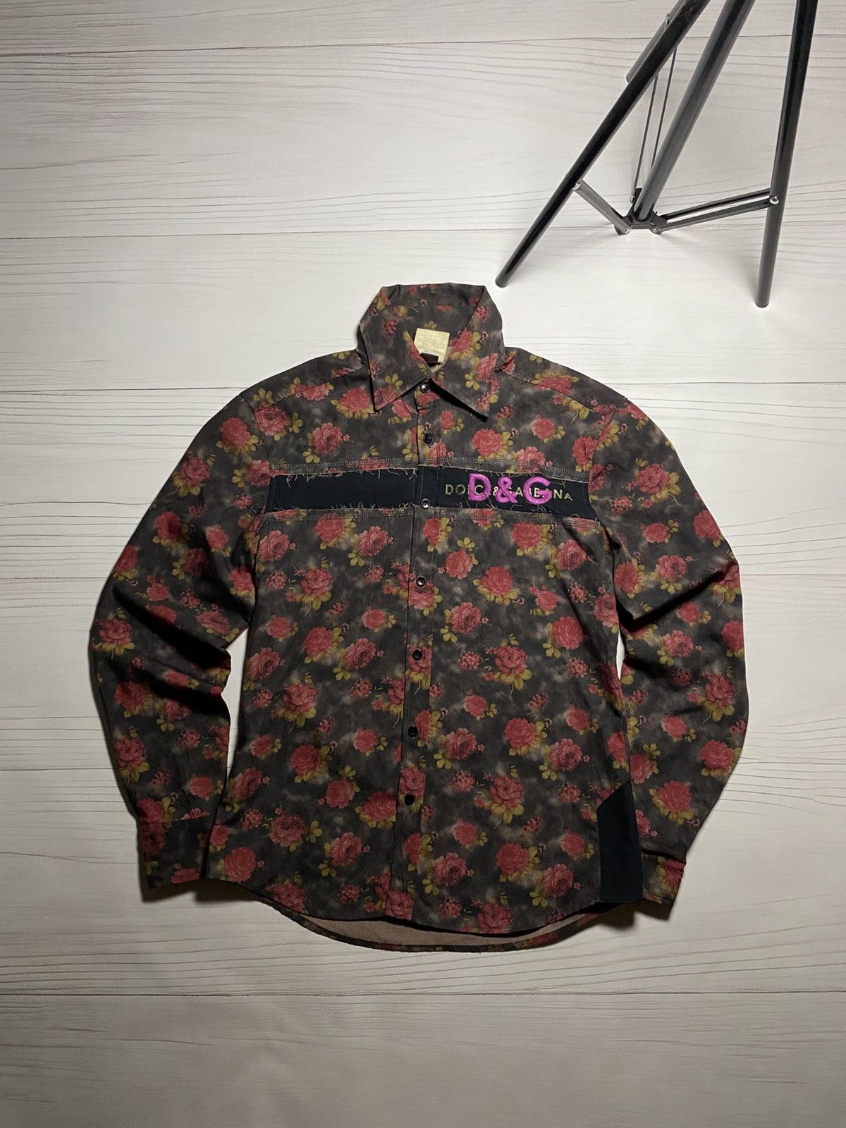 Dolce & Gabbana × Vintage Vintage Dolce & Gabbana floral y2k button up shirt Size M / US 6-8 / IT 42-44 - 1 Thumbnail