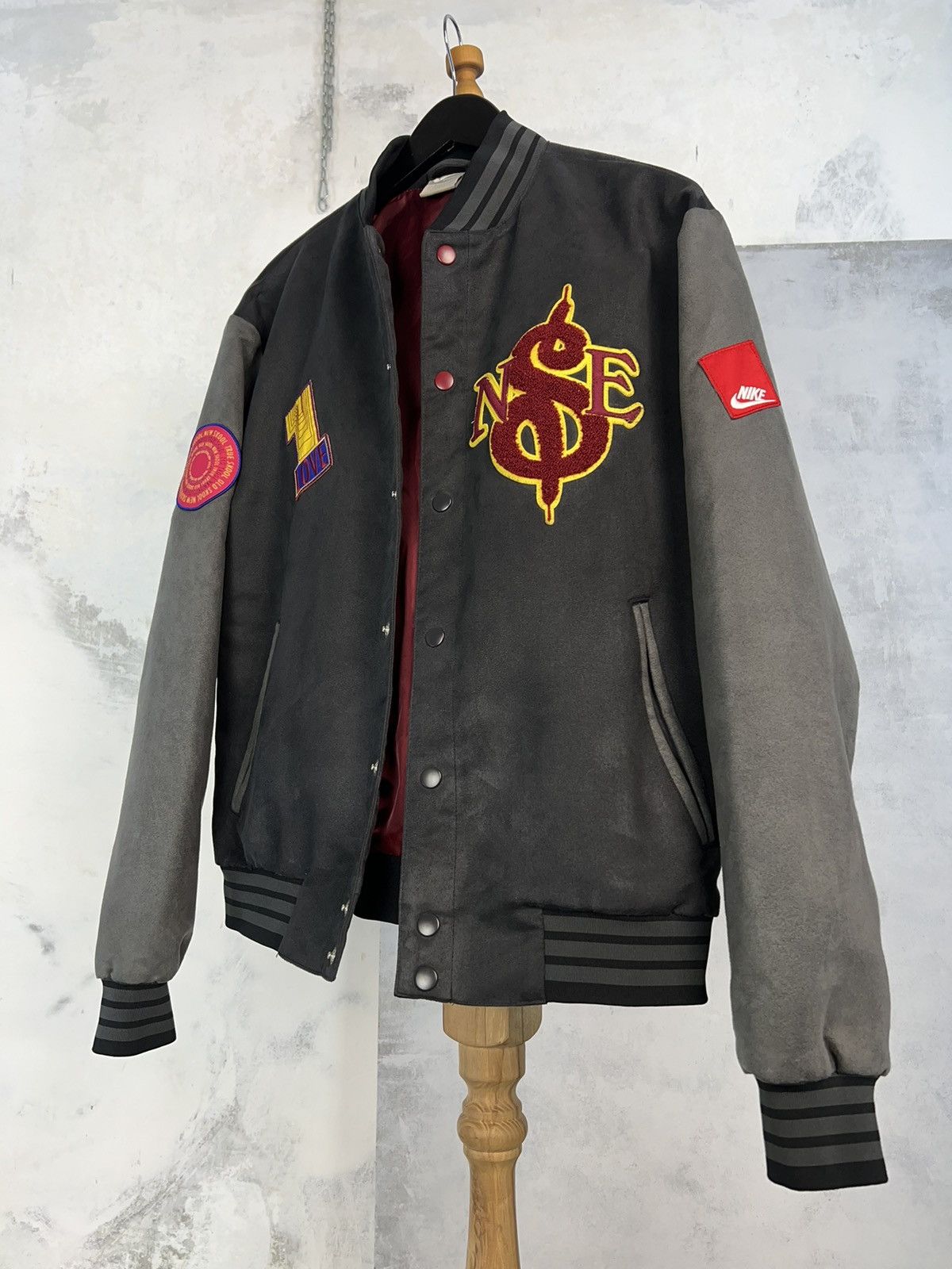Vintage Vintage Nike Bomber Jacket Size S Size US S / EU 44-46 / 1 - 1 Thumbnail