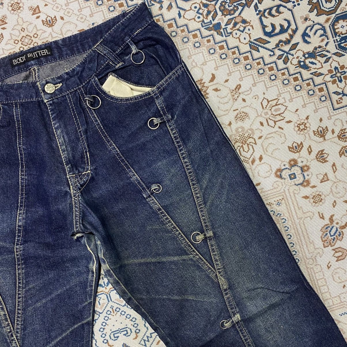 If Six Was Nine × Japanese Brand × Le Grande Bleu (L.G.B.) 2000s Y2K Body Butter Bondage Flare Jeans Size US 30 / EU 46 - 5 Thumbnail
