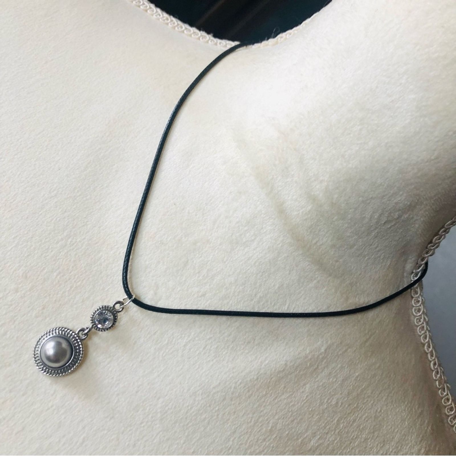Jewelry Silver pearl glass stone pendant on leather cord necklace Size ONE SIZE - 1 Thumbnail