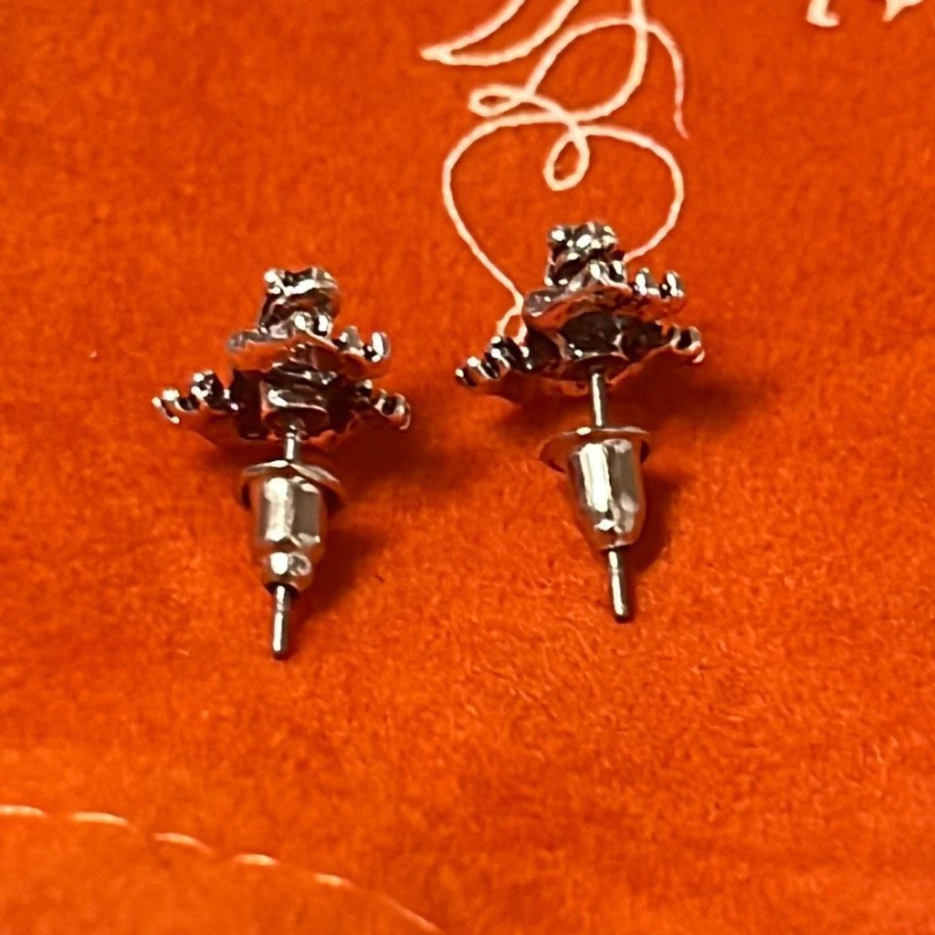 Other 5th Lily Silver Stud Frog Earrings NEW Cute Nature Size ONE SIZE - 3 Thumbnail
