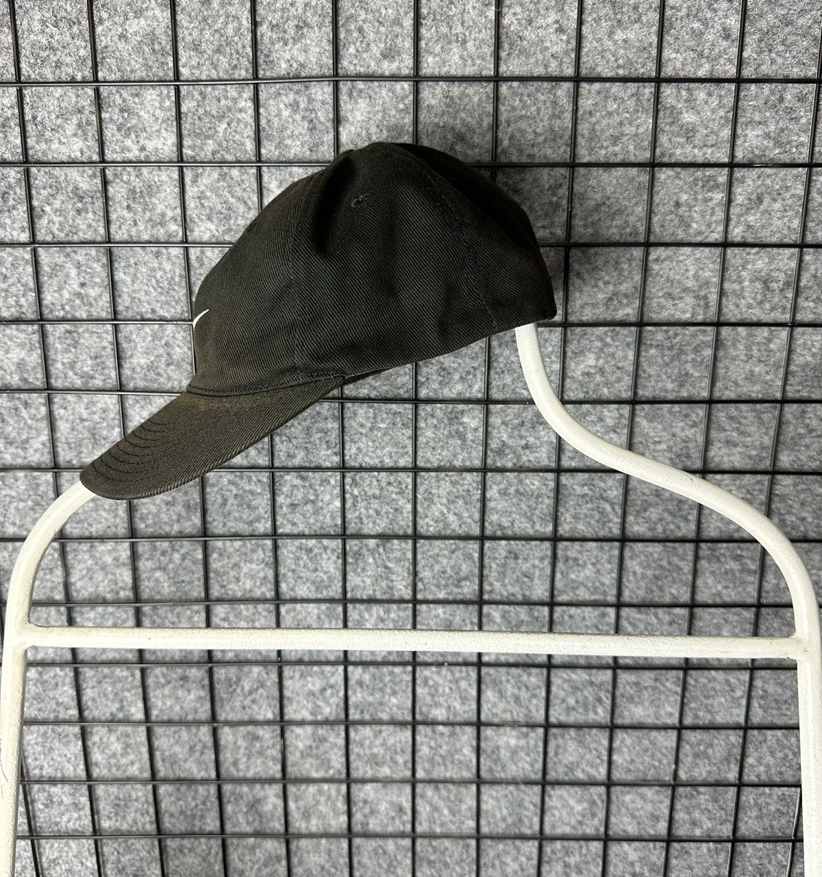 Vintage Nike Vintage Faded Swoosh Logo Adjustable Cap Hat Size OS Size ONE SIZE - 3 Thumbnail
