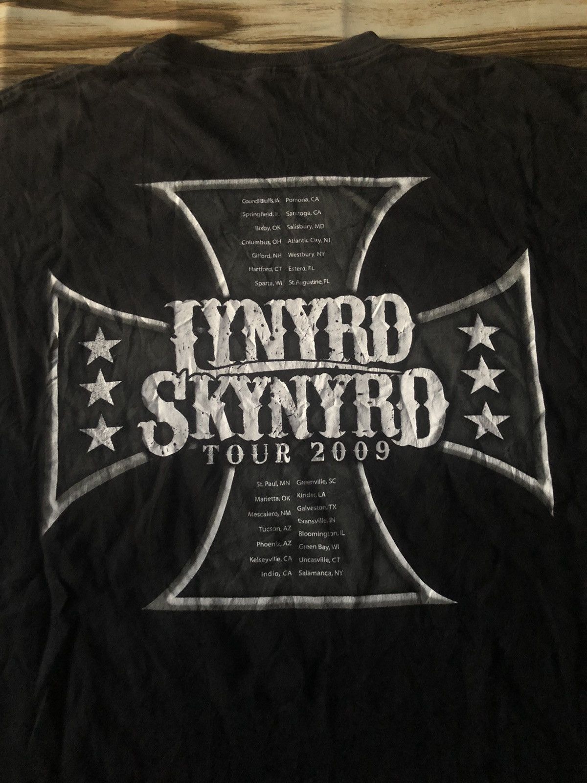 Band Tees Dope🔥 Y2K Lynyrd Skynyrd 2009 Tour Shirt Skull Riding Motor Size US L / EU 52-54 / 3 - 6 Thumbnail