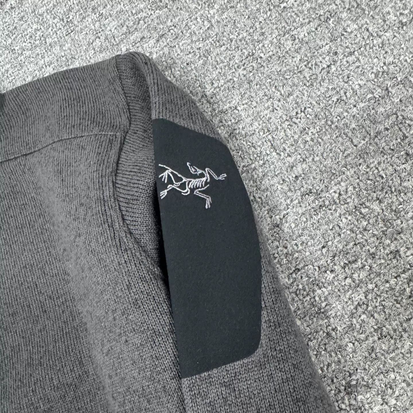 Arc'teryx Arcteryx Covert Gray Outdoor Fleece Stand Collar Unisex S Size US S / EU 44-46 / 1 - 4 Thumbnail