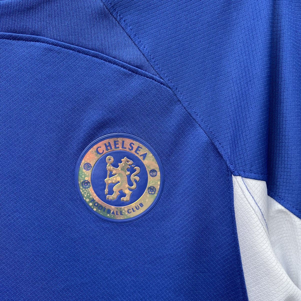 Chelsea Soccer FC Chelsea soccer jersey football t shirt (fake) Size US M / EU 48-50 / 2 - 4 Thumbnail