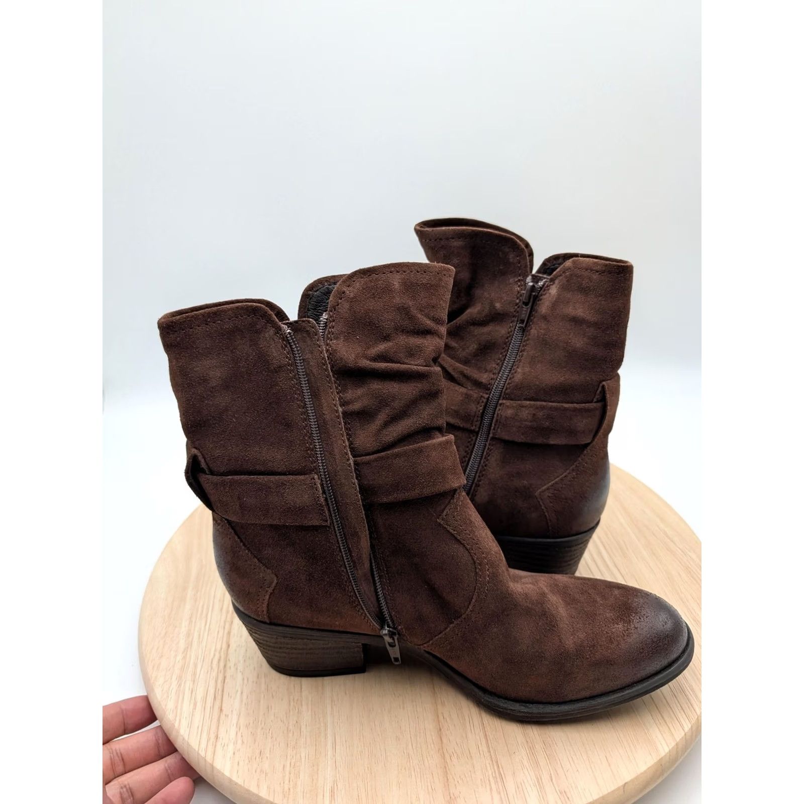 Vintage Josef Seibel Boots Womens 6.5 Brown Suede Tassel Ankle Faux Fur Daphne 05 Boots Womens Brown Suede Tassel Ankle Faux Fur Daphne 05 Size US 7 / IT 37 - 6 Thumbnail