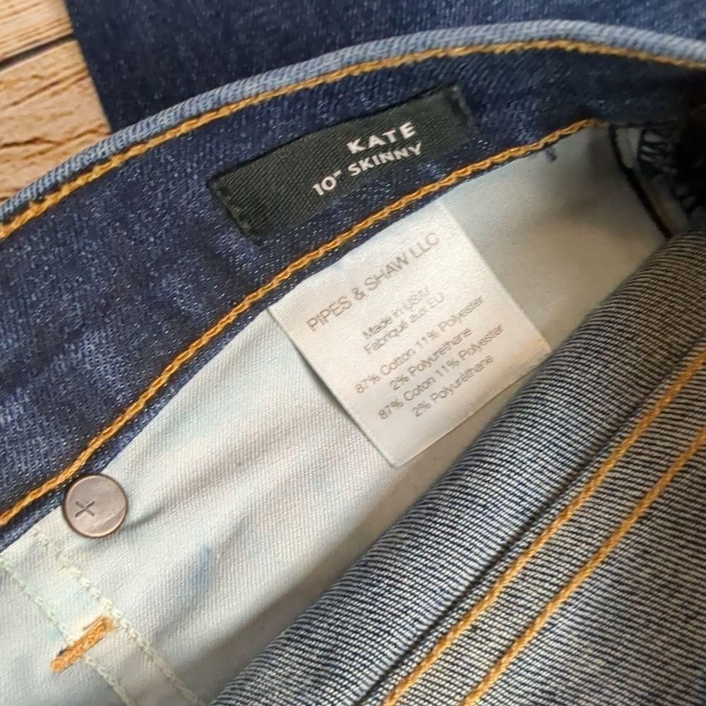 Veronica Beard Veronica beard Kate 10" skinny vintage w/ fray jeans size 27 Size 27" / US 4 / IT 40 - 4 Thumbnail