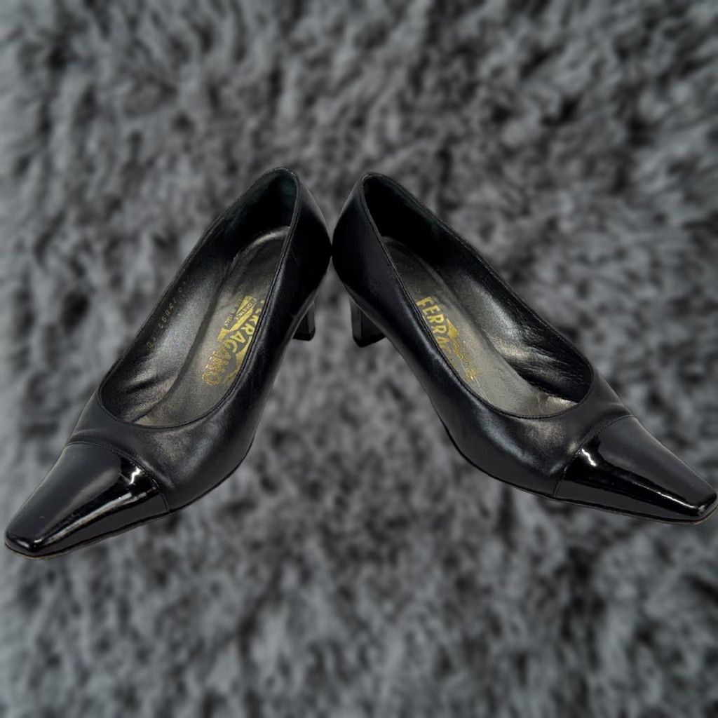 Salvatore Ferragamo Pechino Pumps Salvatore Ferragamo Shoes Womens 6.5 B Black Leather Patent Cap Toes Size ONE SIZE - 1 Thumbnail