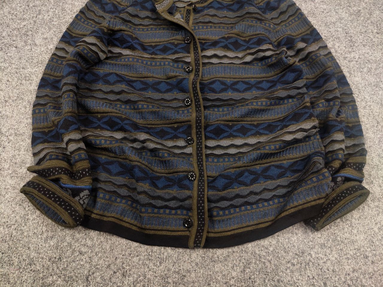 Vintage Oleana Ytre Arna Norway Dark Wool Art Button Knit Cardigan Size S / US 4 / IT 40 - 5 Thumbnail