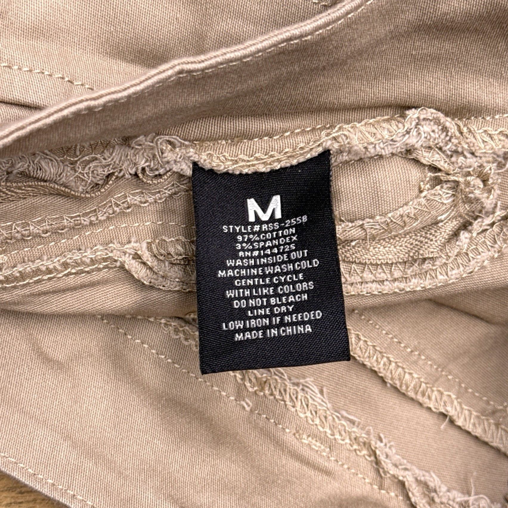 Vintage American Bazi Bermuda Shorts Womens M Tan Twill Stretch Zipper Pocket Casual New Size 32" / US 10 / IT 46 - 4 Thumbnail
