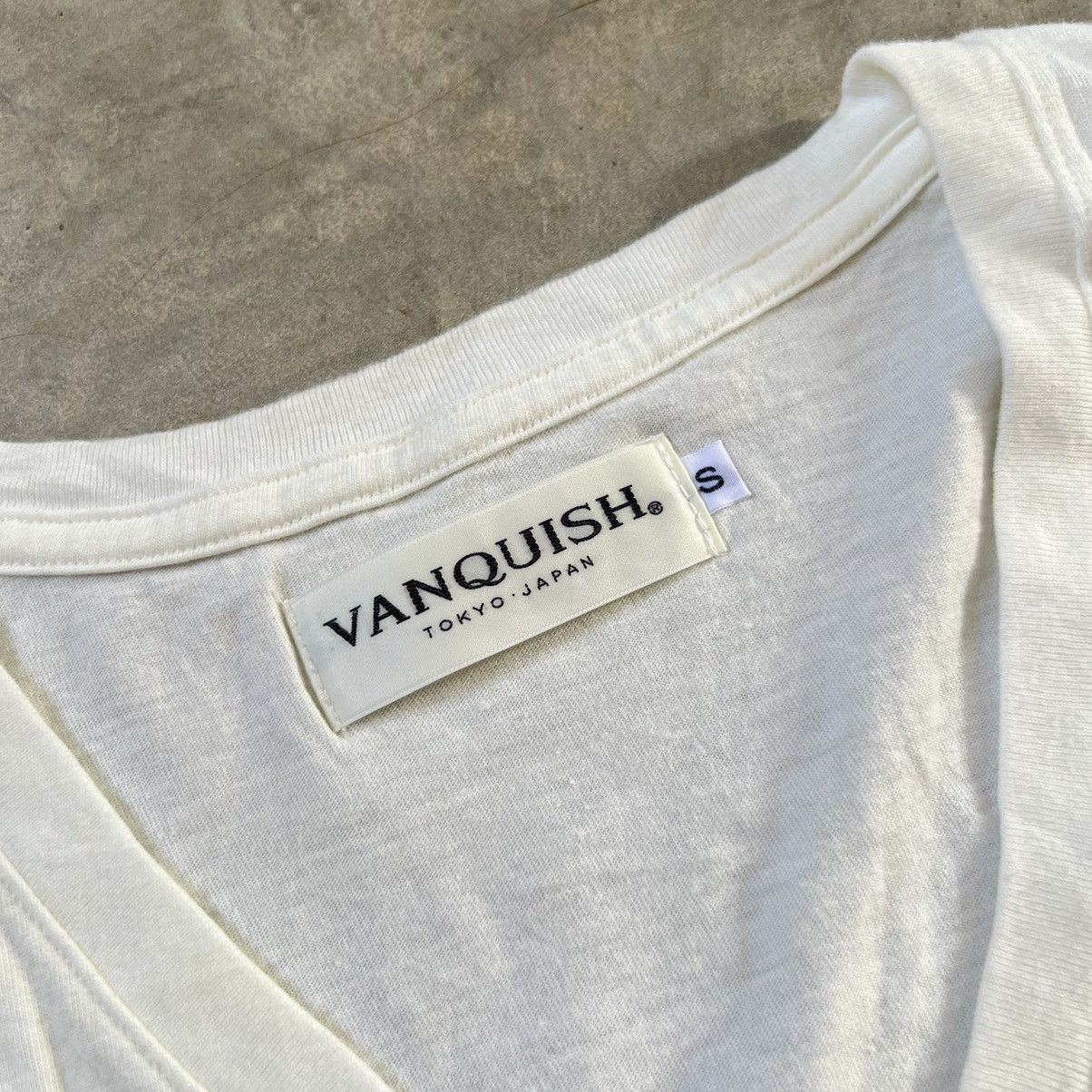 Japanese Brand Vanquish Lady Poem Print T-Shirt Size S / US 4 / IT 40 - 4 Thumbnail