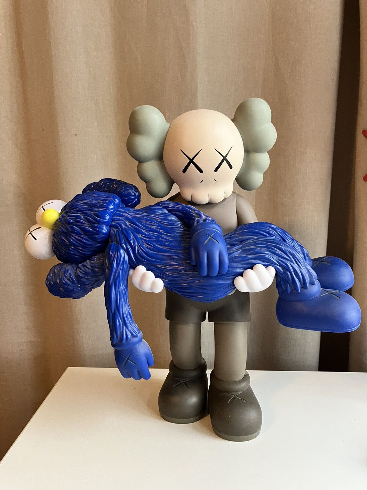 Kaws KAWS GONE 2019 Size ONE SIZE - 1 Thumbnail