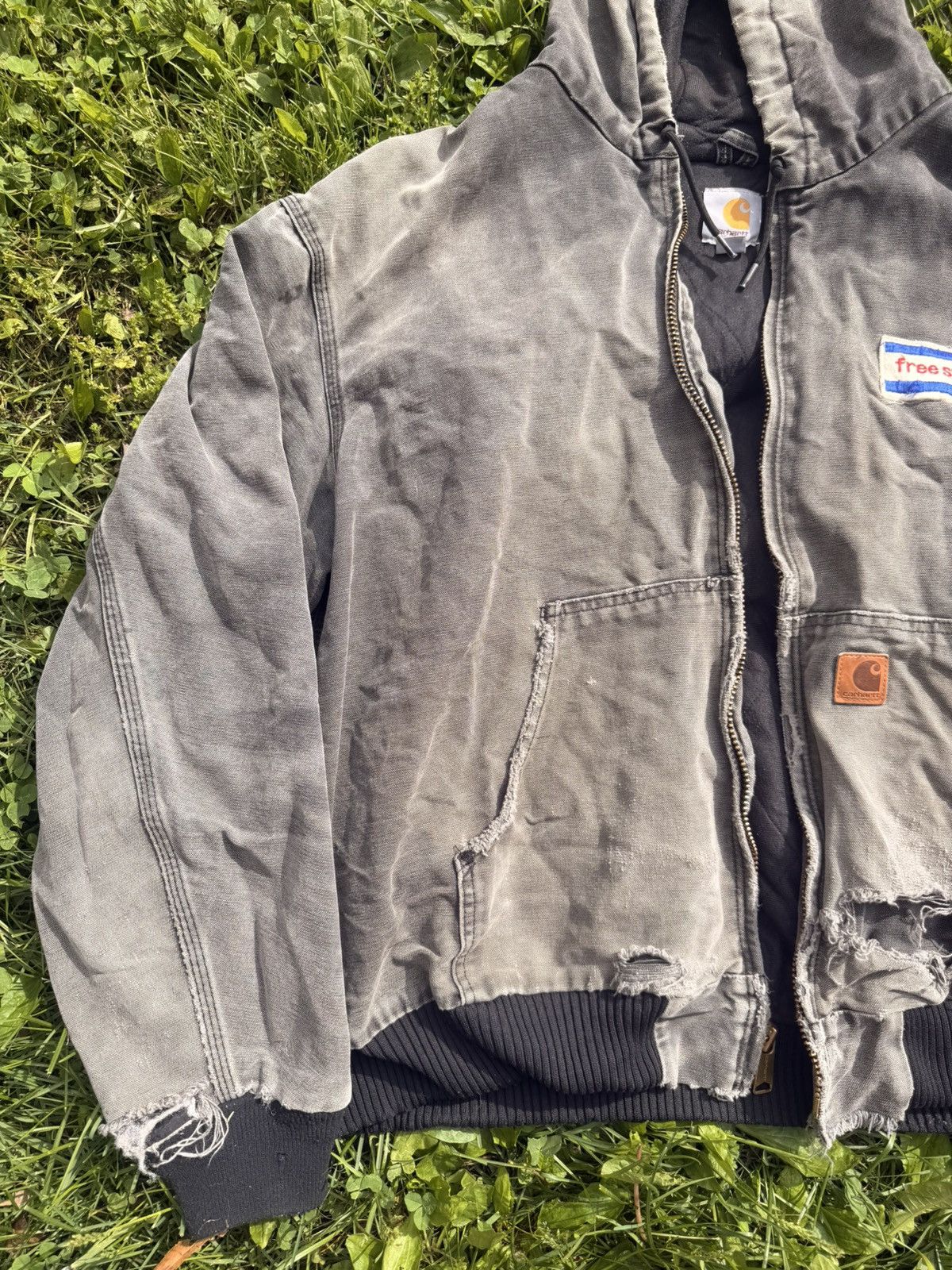 Carhartt VTG 90s Y2K Carhartt Coat Patch Distressed Thrashed Size XL Size US XL / EU 56 / 4 - 3 Thumbnail