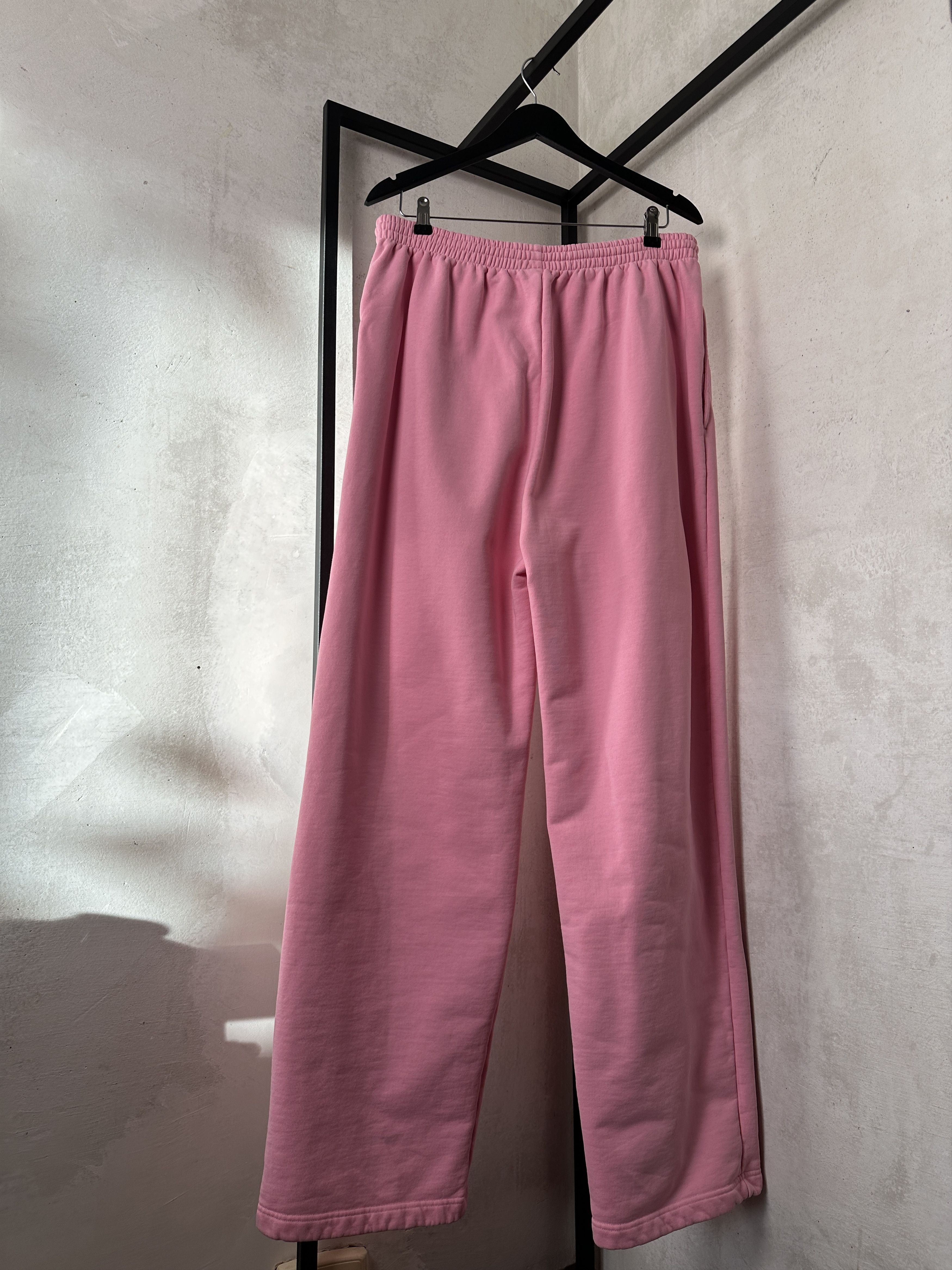 Balenciaga Balenciaga Pink BB Logo Sweatpants Size US 34 / EU 50 - 13 Thumbnail