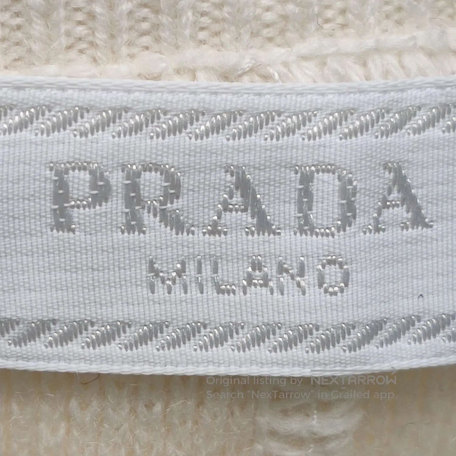Prada Prada M Beige Fitted Sweatpants. Size US M / EU 48-50 / 2 - 2 Thumbnail