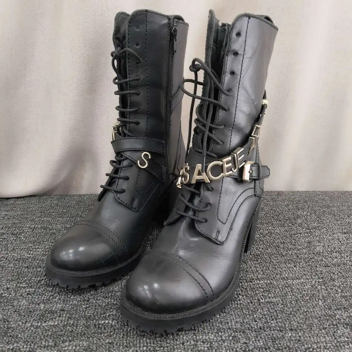Versace VERSACE Winter black leather Women's mid-calf boots 35 Size US 5 / IT 35 - 1 Thumbnail