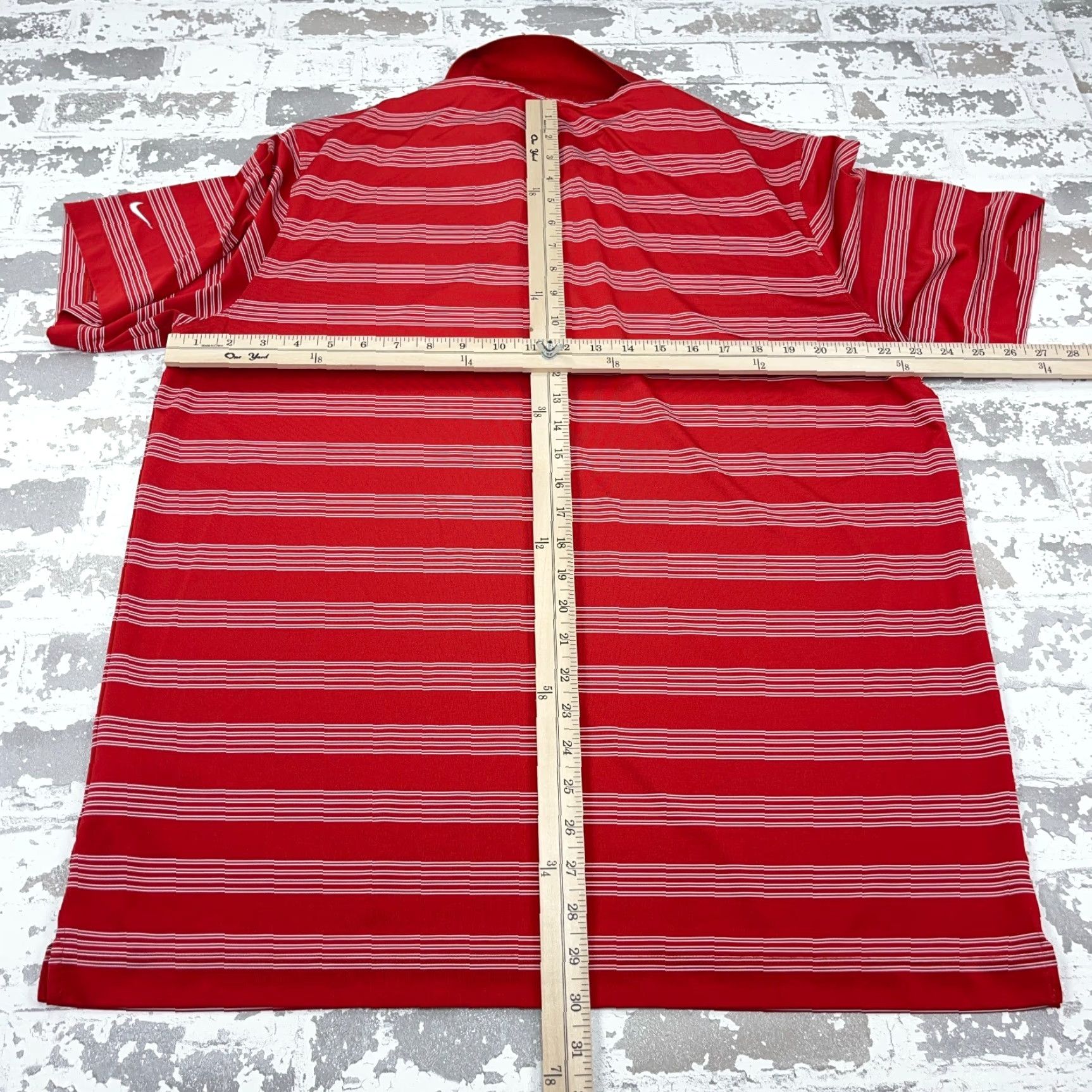 Nike VINTAGE Nike Polo Shirt Men XL Red White Striped Dri Fit Tour Performance Golf Wicking J Size US XL / EU 56 / 4 - 6 Thumbnail