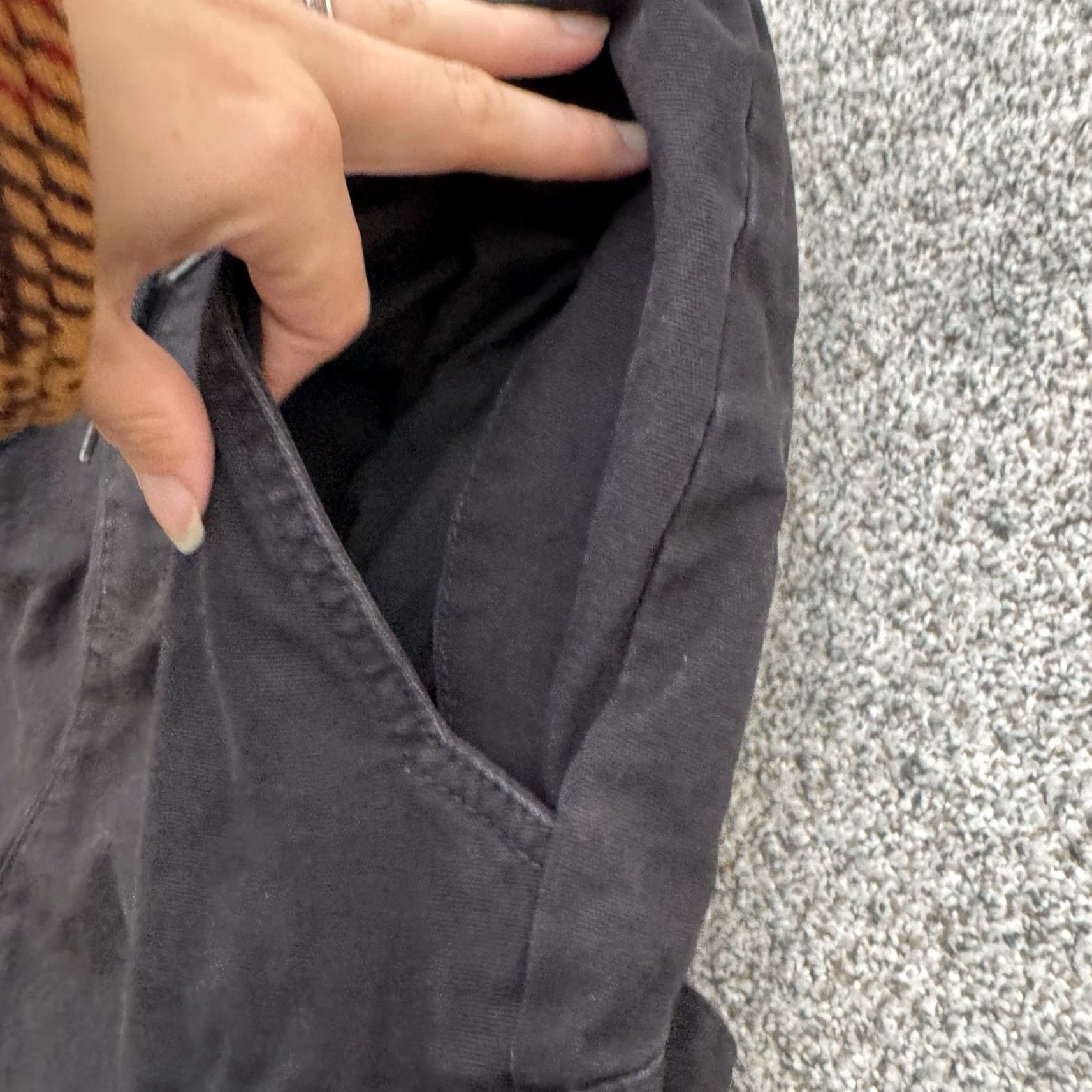Airwalk Airwalk Tapered Cargo Pants XL Men Black Twill Cargo Pocket Grunge Streetwear Skater Urban Fall Spring Summer Comfort Crew Style Pants Size US 36 / EU 52 - 4 Thumbnail
