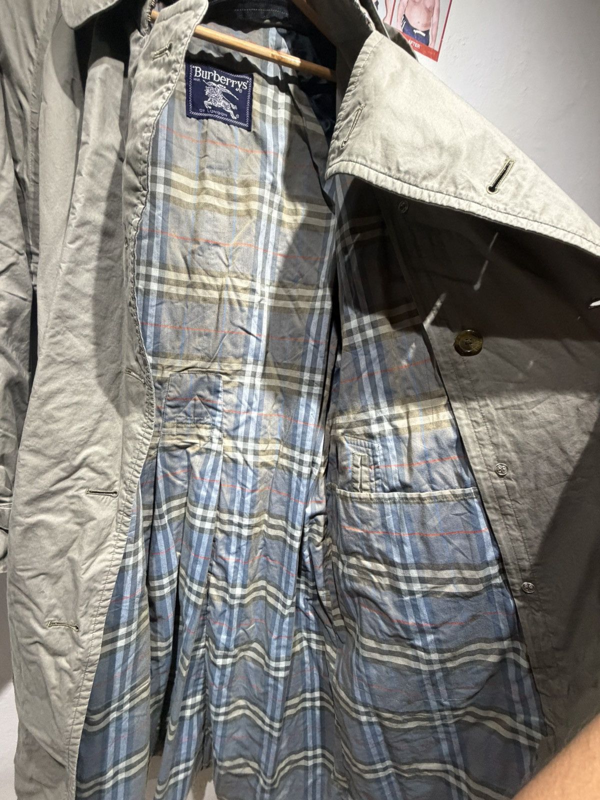 Burberry Burberry trench coat Size US L / EU 52-54 / 3 - 10 Thumbnail