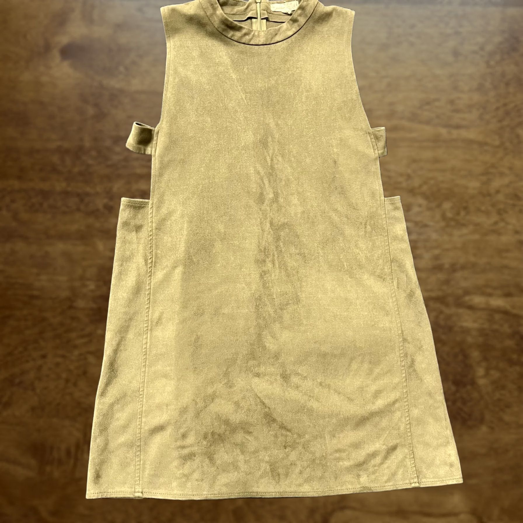 Vintage Wishlist Green Faux Suede Sleeveless Mock Neck Shift Mini Dress Womens Medium Size M / US 6-8 / IT 42-44 - 1 Thumbnail