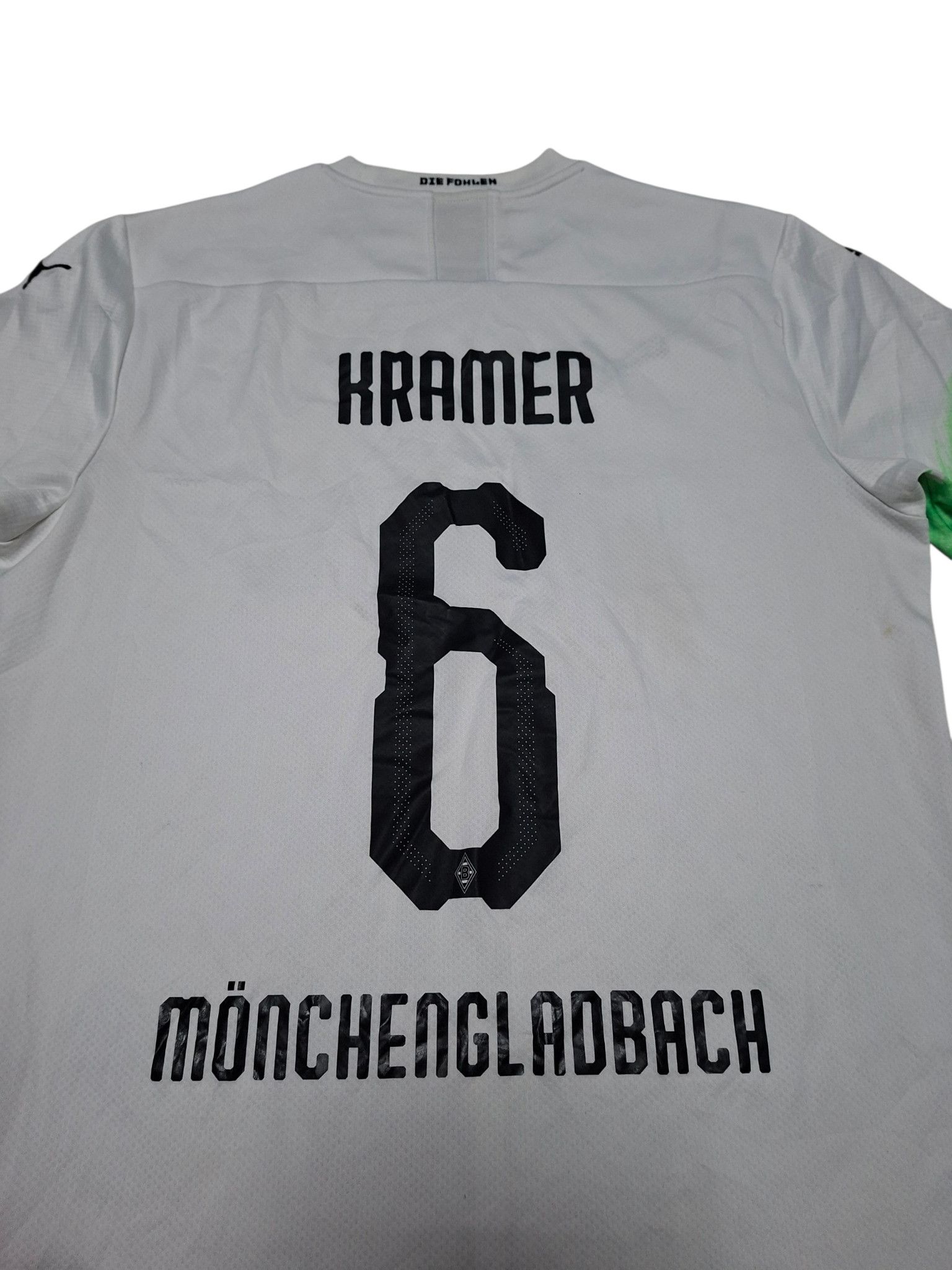 Puma KRAMER BORUSSIA MONCHENGLADBACH PUMA 2019/2020 SOCCER JERSEY Size US L / EU 52-54 / 3 - 5 Thumbnail