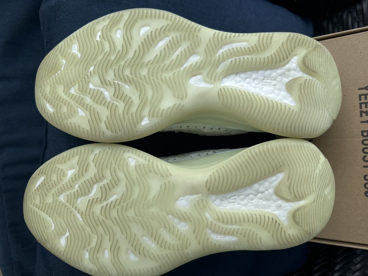 Adidas × Kanye West × Yeezy Yeezy Boost 380 Calcite Glow Size US 11 / EU 44 - 7 Thumbnail