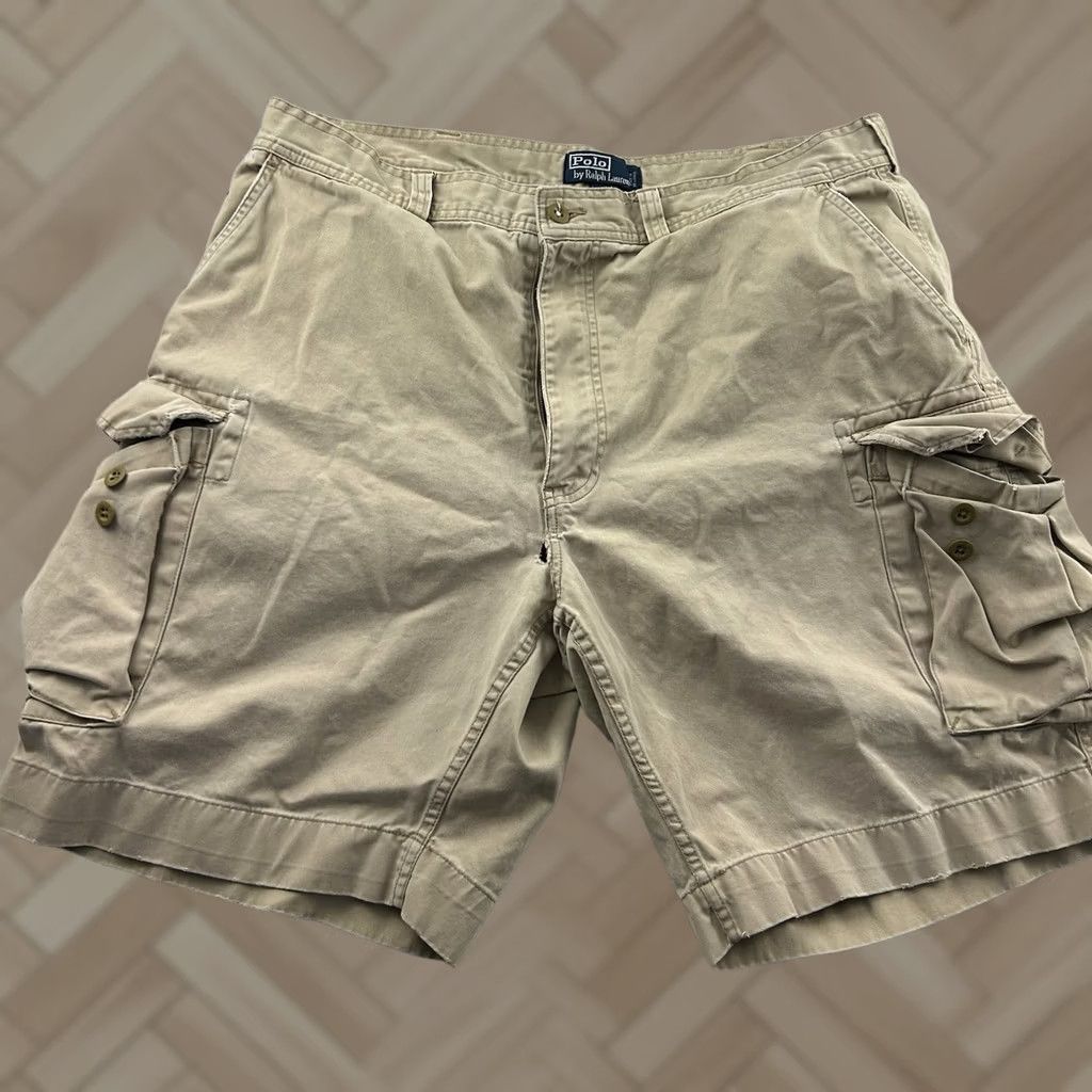 Polo Ralph Lauren VINTAGE Polo Ralph Lauren Cargo Shorts Men 40 Khaki Beige Cargo shorts Mens 40 Beige Size US L / EU 52-54 / 3 - 1 Thumbnail