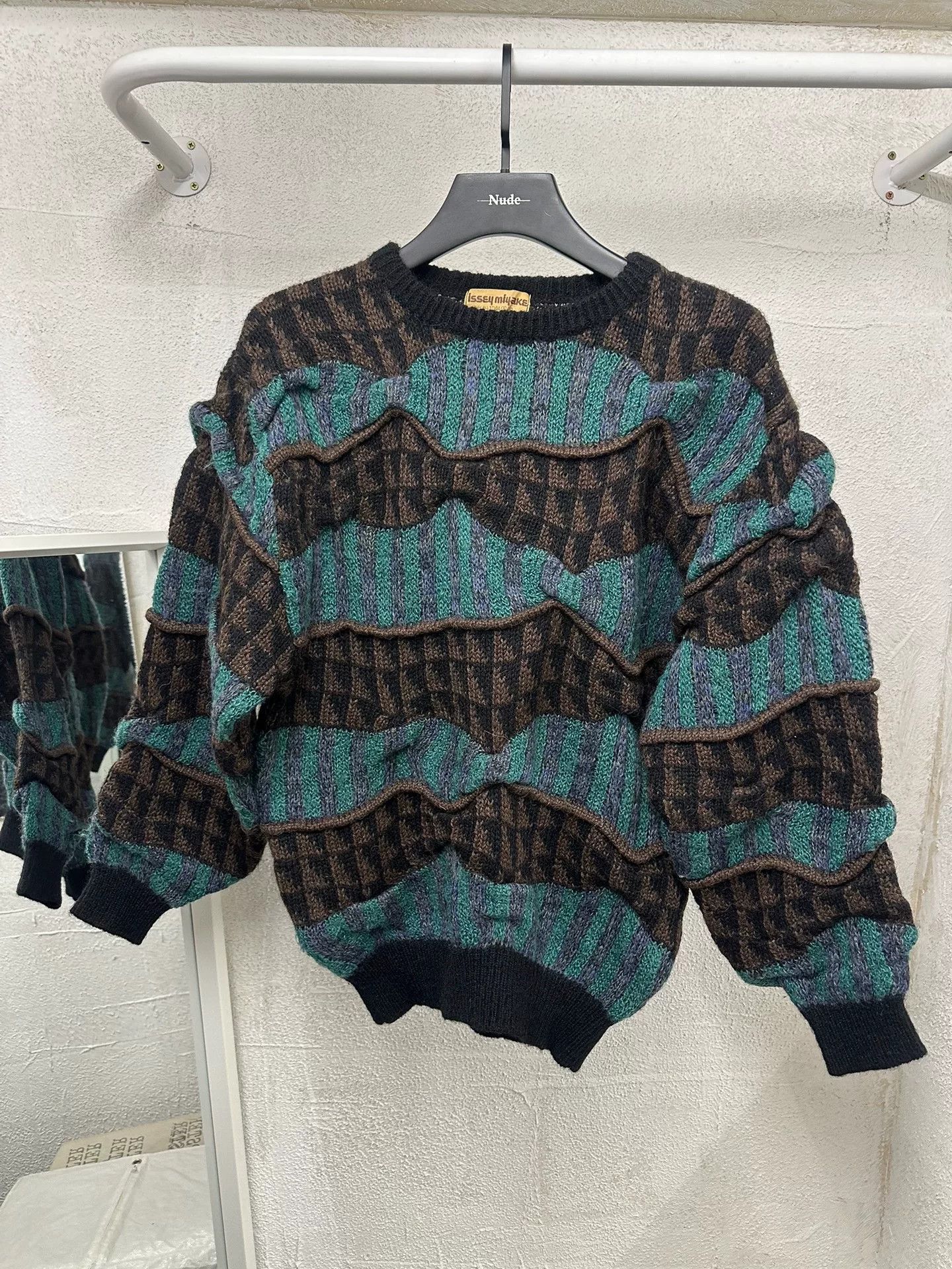 Issey Miyake Issey Miyake 80s Rare Textured Sweater Size US M / EU 48-50 / 2 - 1 Thumbnail