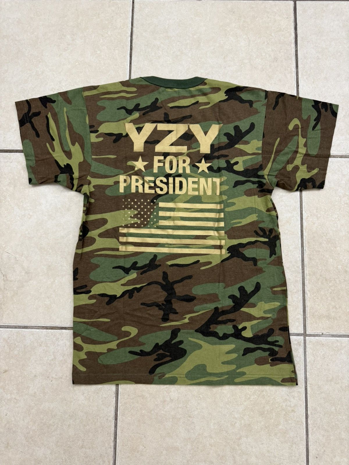 Rothco × Yeezy Rothco Camouflage YZY For President T-Shirt Size M Size US M / EU 48-50 / 2 - 2 Thumbnail
