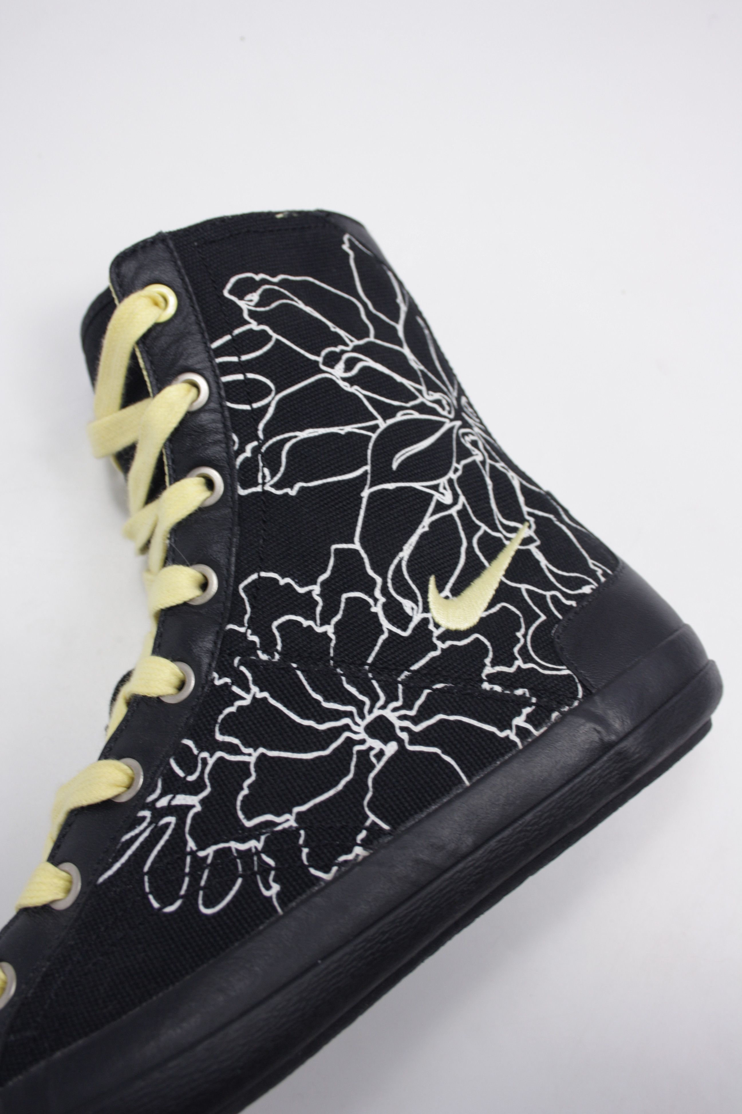 Nike Nike Sixton Y2K Floral Printed Canvas Hi-Top Trainers Size US 7 / IT 37 - 5 Thumbnail