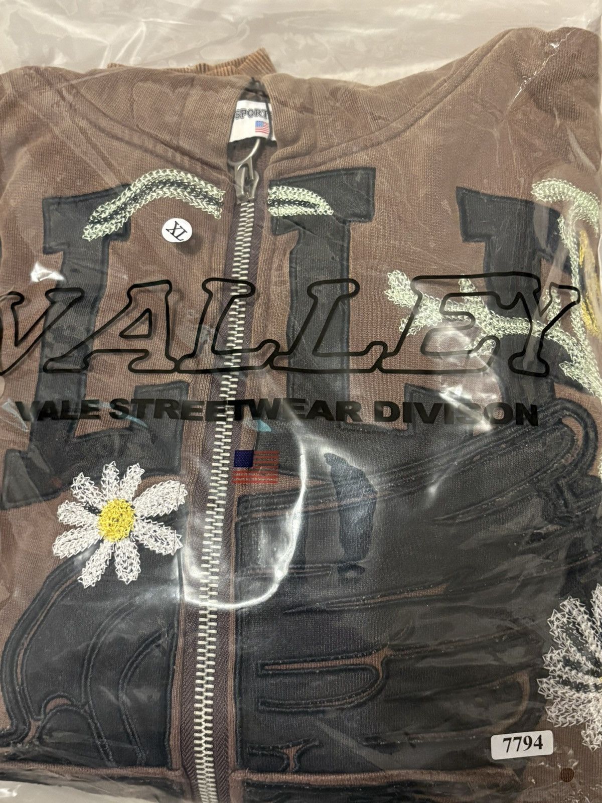 Vale Vale Harmony Garden Zip up Hoodie Size US XL / EU 56 / 4 - 7 Thumbnail