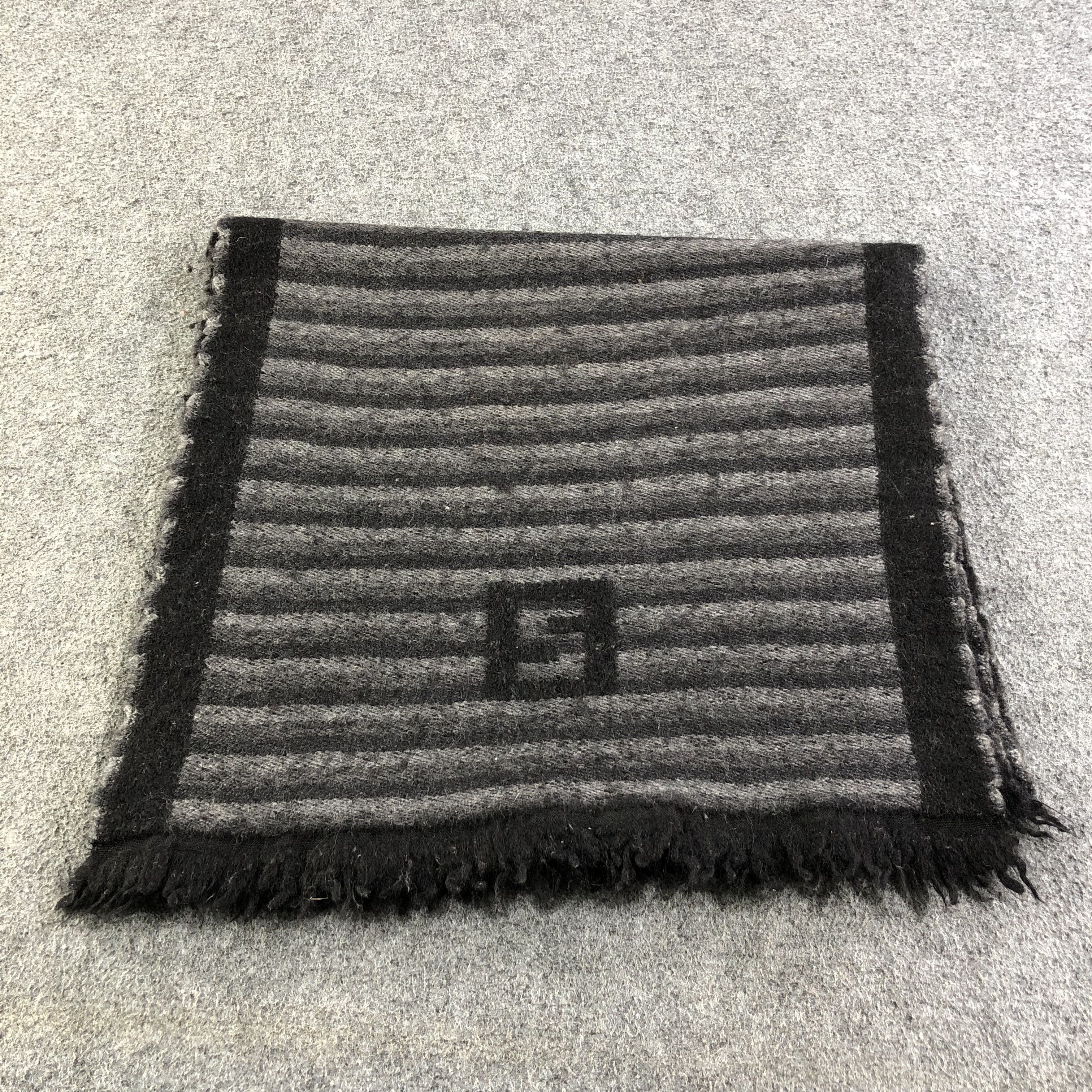 Japanese Brand Fendi FF Striped Wool Scarf Muffler V1308 Size ONE SIZE - 3 Thumbnail