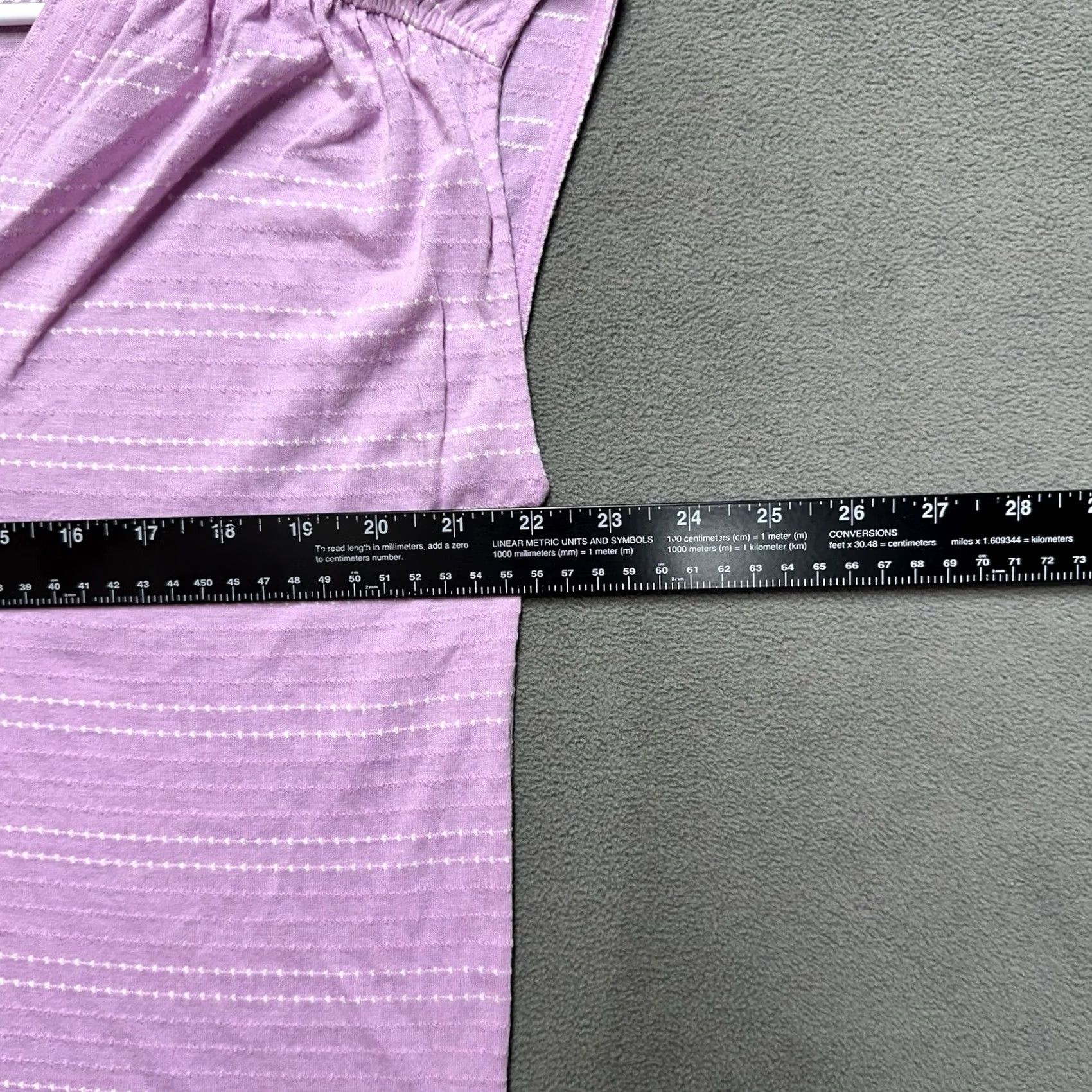 Loft Loft Outlet Top Womens Medium Purple V-Neck Cap Sleeve Striped Lightweight EUC Size M / US 6-8 / IT 42-44 - 6 Thumbnail