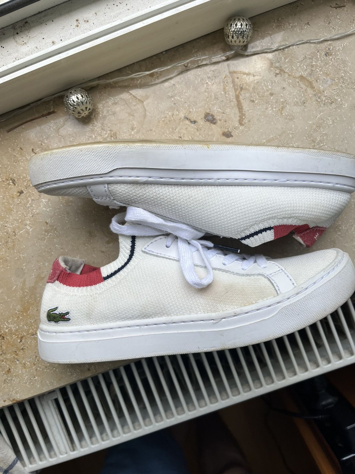 Lacoste Lacoste Women’s La Piquee 120 1 CFA Sneakers, White/Red/Navy Size US 6 / IT 36 - 6 Thumbnail