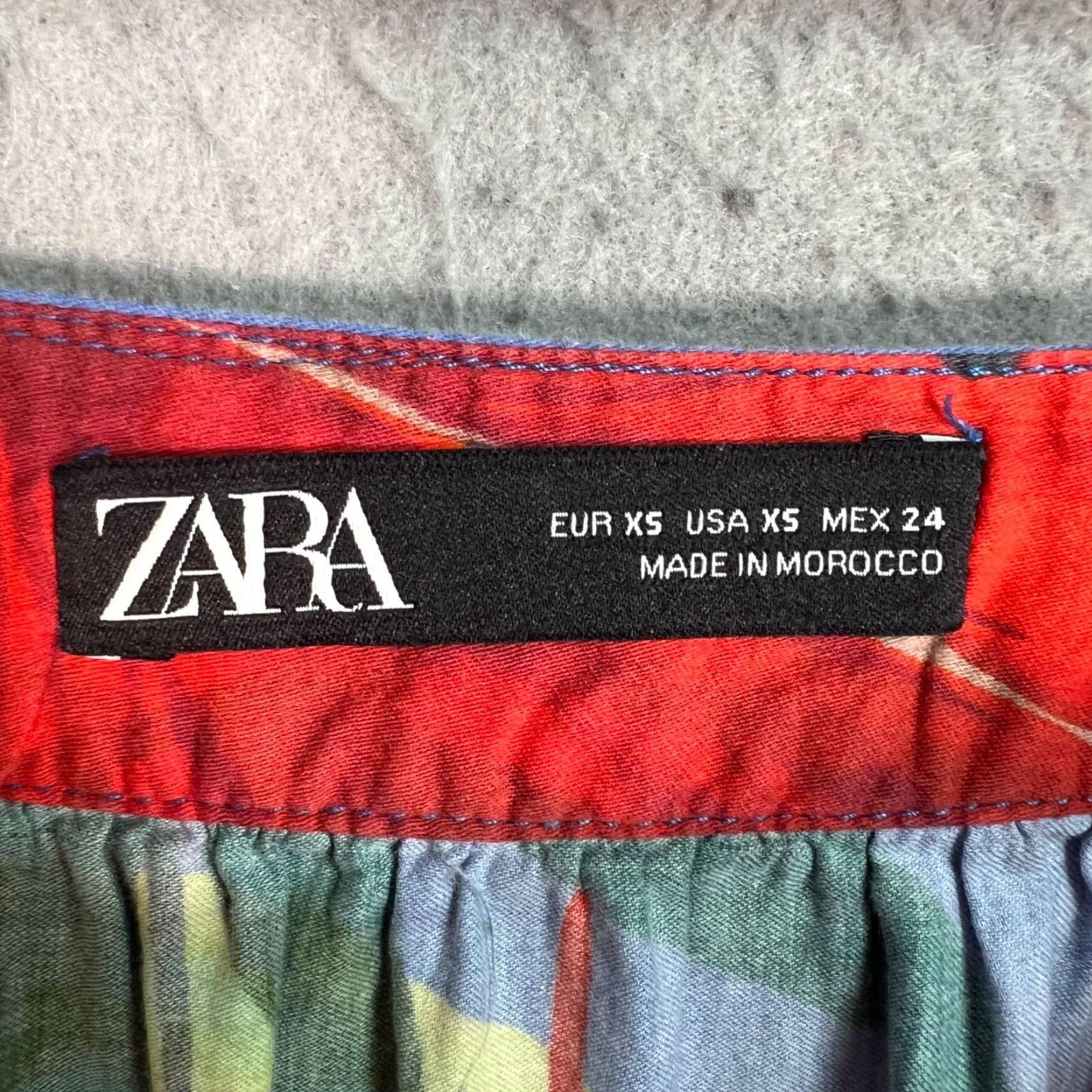 Zara Zara Womens XS Tiered Floral Print Skirt Midi Blue Cotton Polyester A-Line Sort Casual Party/Cocktail Womens Skirt XS Size 26" / US 2 / IT 38 - 3 Thumbnail