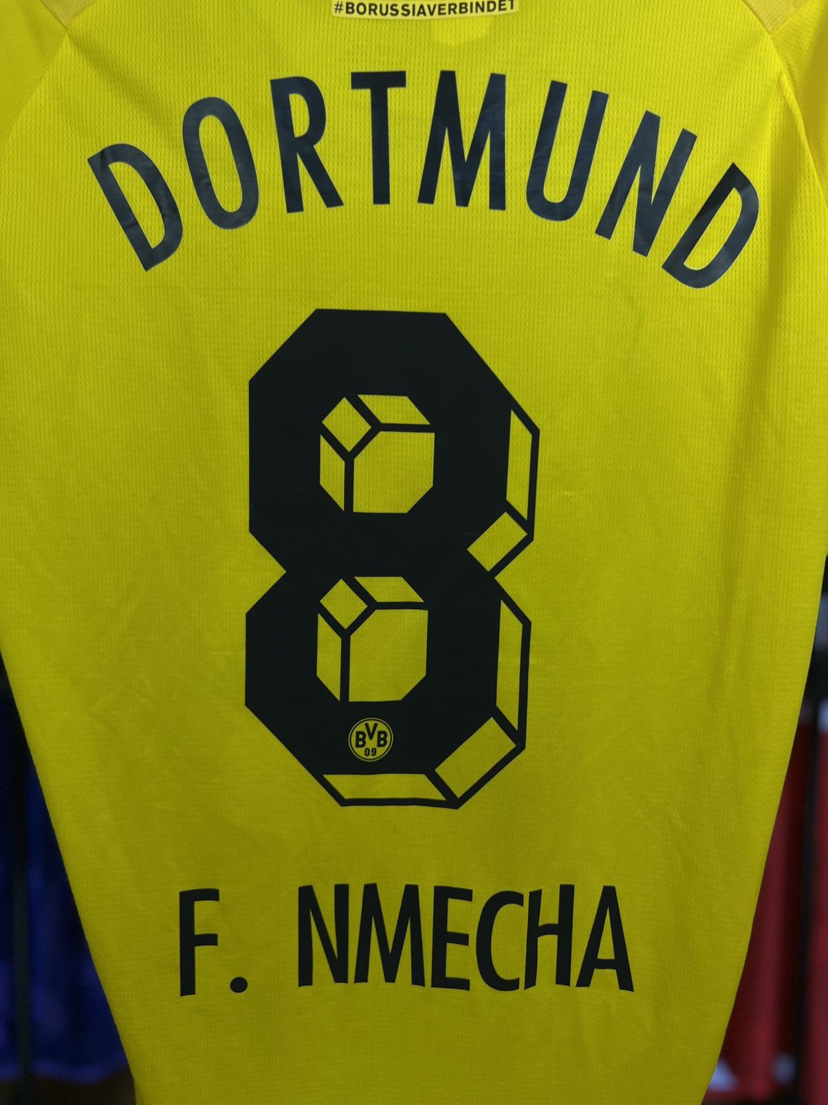 Puma Soccer Jersey Puma Borussia Dortmund 2023/24 Nmecha #8 Size US M / EU 48-50 / 2 - 6 Thumbnail