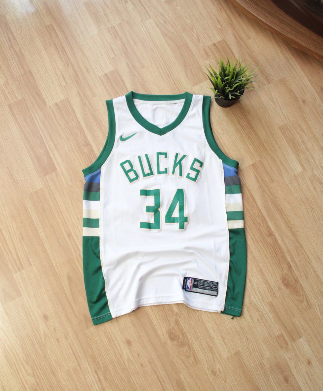 NBA 🔥 #34 Antetokounmpo NBA Milwaukee Vintage Tank Jersey Shirt Size US M / EU 48-50 / 2 - 1 Thumbnail