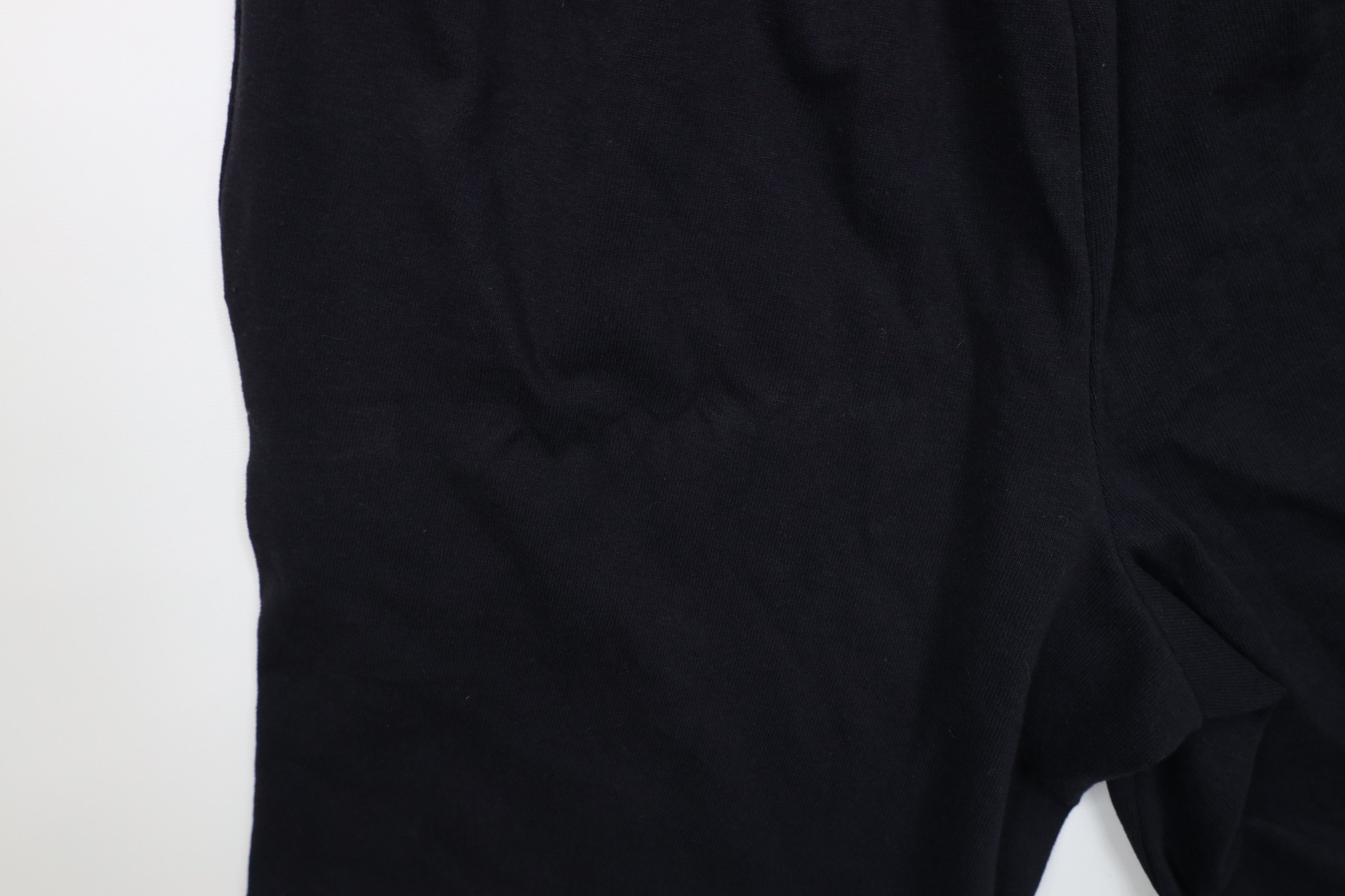Champion Vintage Champion Logo Above Knee Heavyweight Shorts Black Size US 32 / EU 48 - 13 Thumbnail