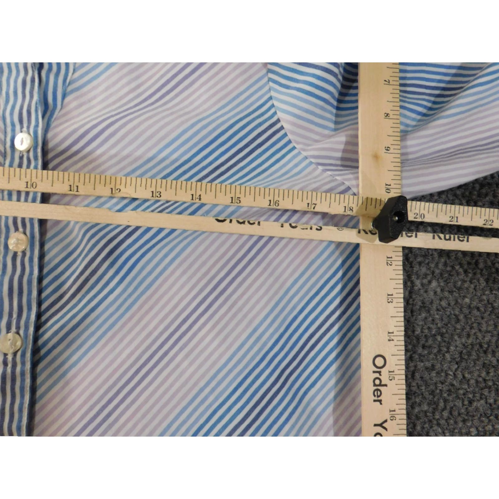 Vintage Alfred Dunner top Button-Up Shirt Petite PS Womens Blue Striped Collared Long Sleeve Polyester Regular Fit Size S / US 4 / IT 40 - 6 Thumbnail