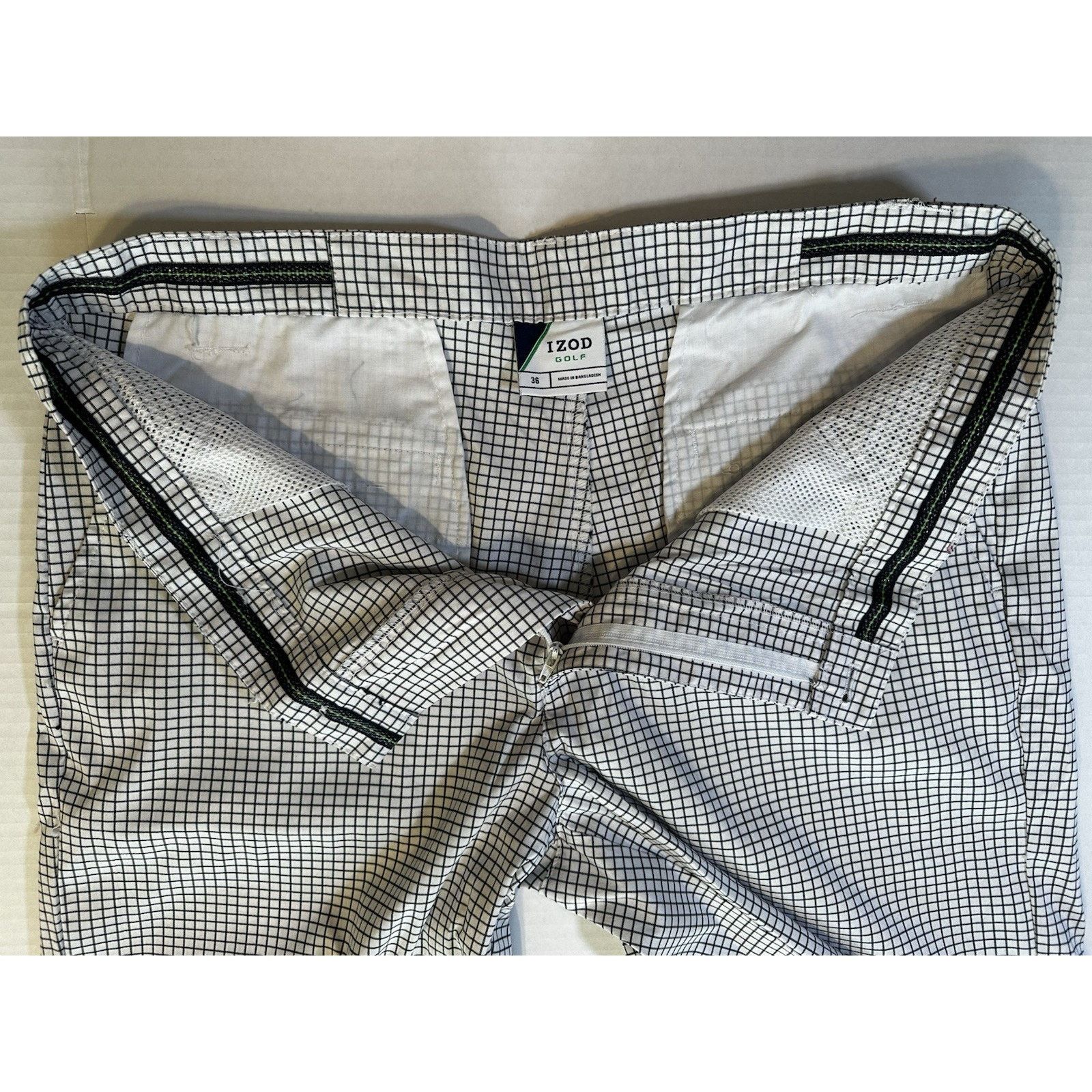 Izod Izod Golf Chino Shorts White/Black Check W36 Preppy Gorpcore Size US 36 / EU 52 - 6 Thumbnail