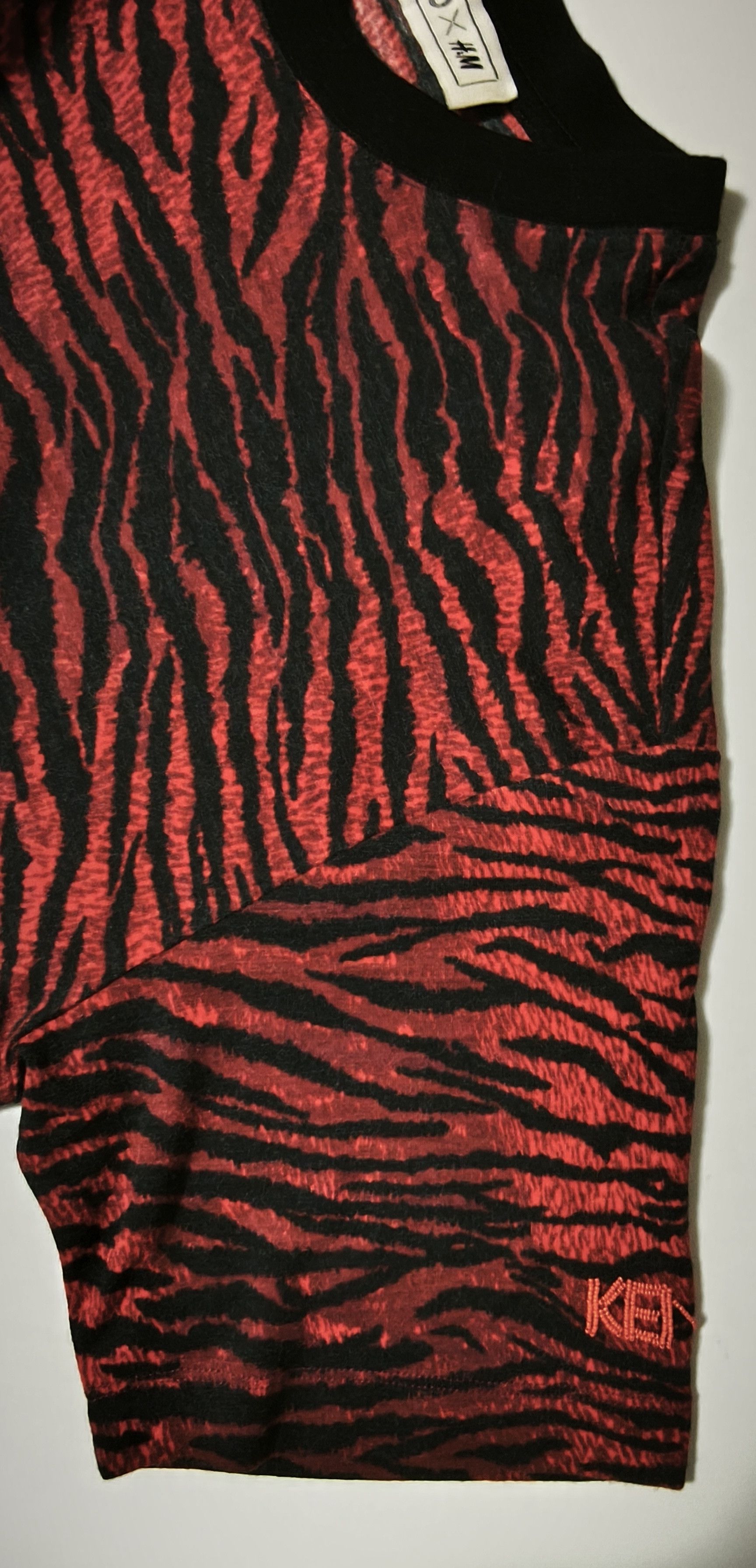 Kenzo Red wool T-shirt with tiger print Size US M / EU 48-50 / 2 - 11 Thumbnail